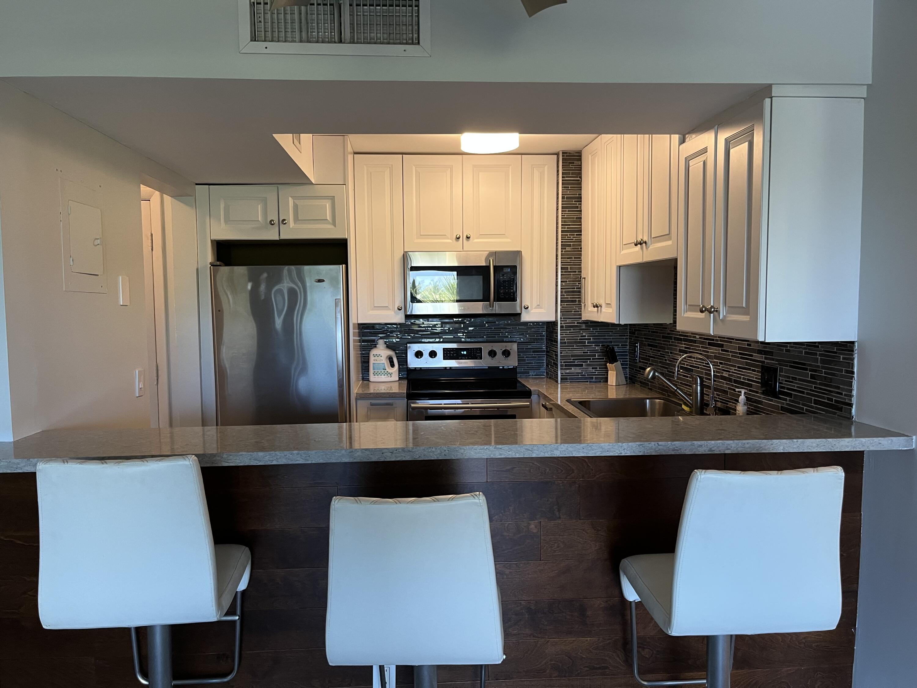 1BR – Condominium at 610 Tennis Club Drive #403