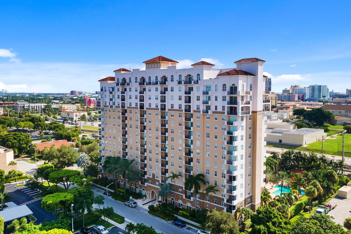 2BR – Condominium at 616 Clearwater Park Road #1106