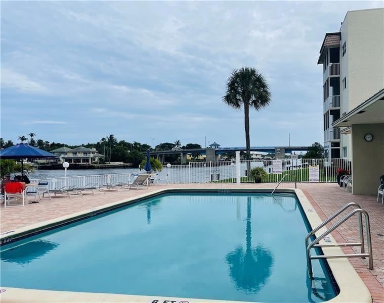 2BR – Condominium at 624 Snug Harbor Drive #B7
