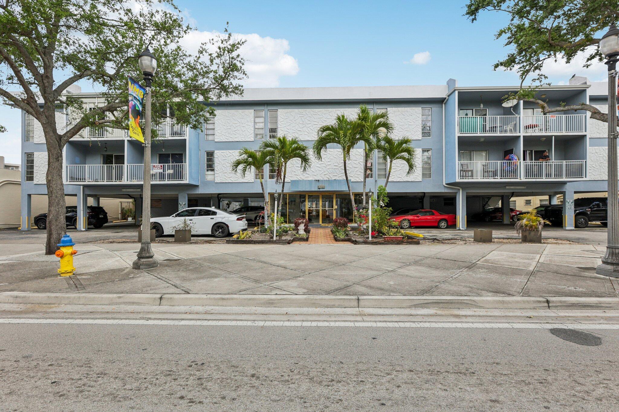2BR – Condominium at 1735 NE 164th Street #F-304