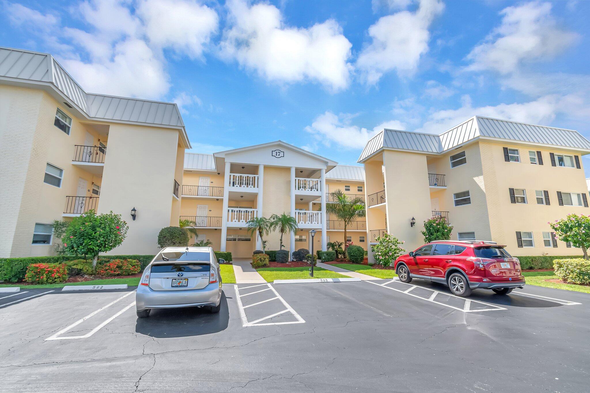 2BR – Condominium at 17 Colonial Club Drive #204