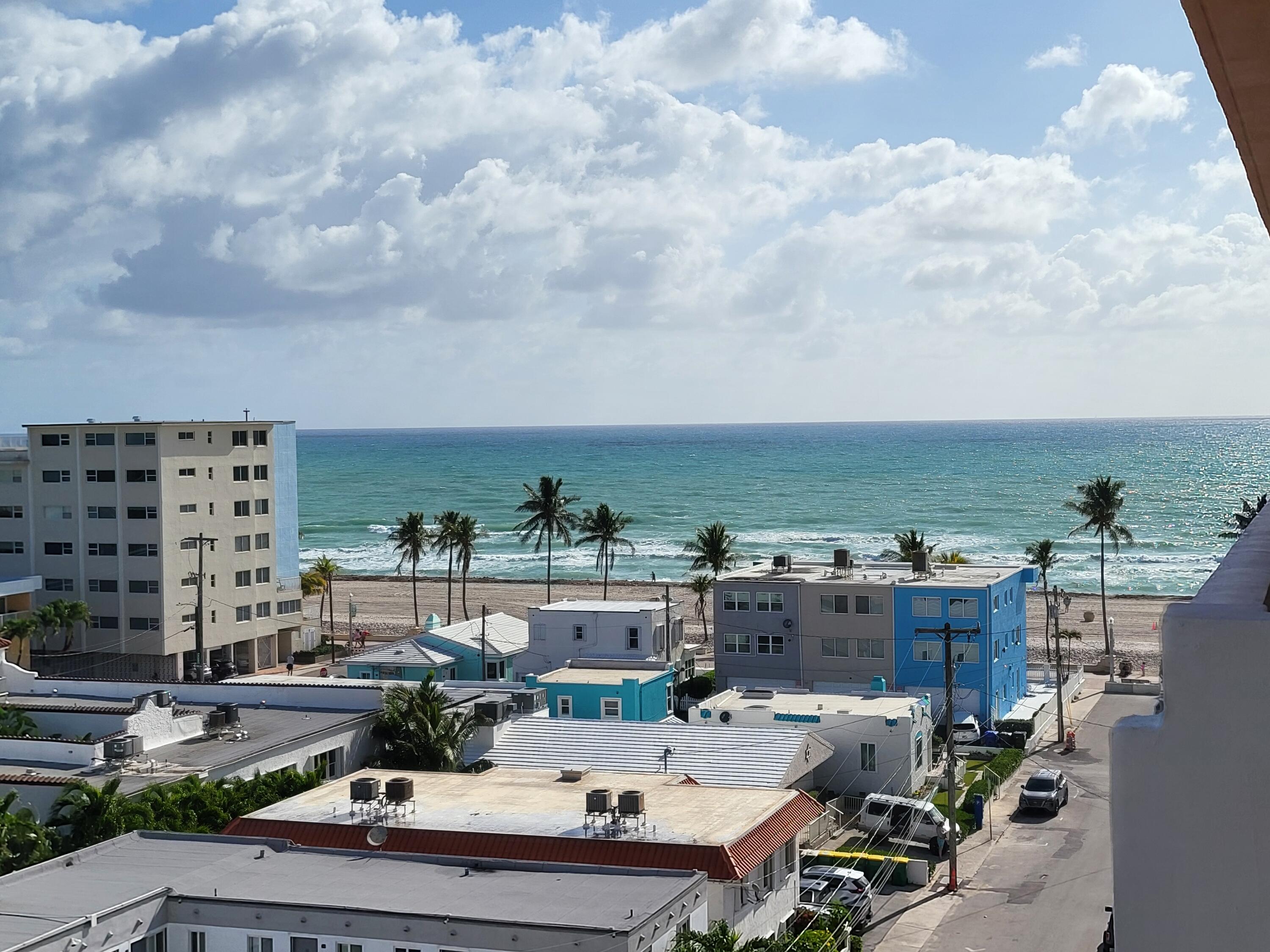 1BR – Condominium at 801 S Ocean Drive #805