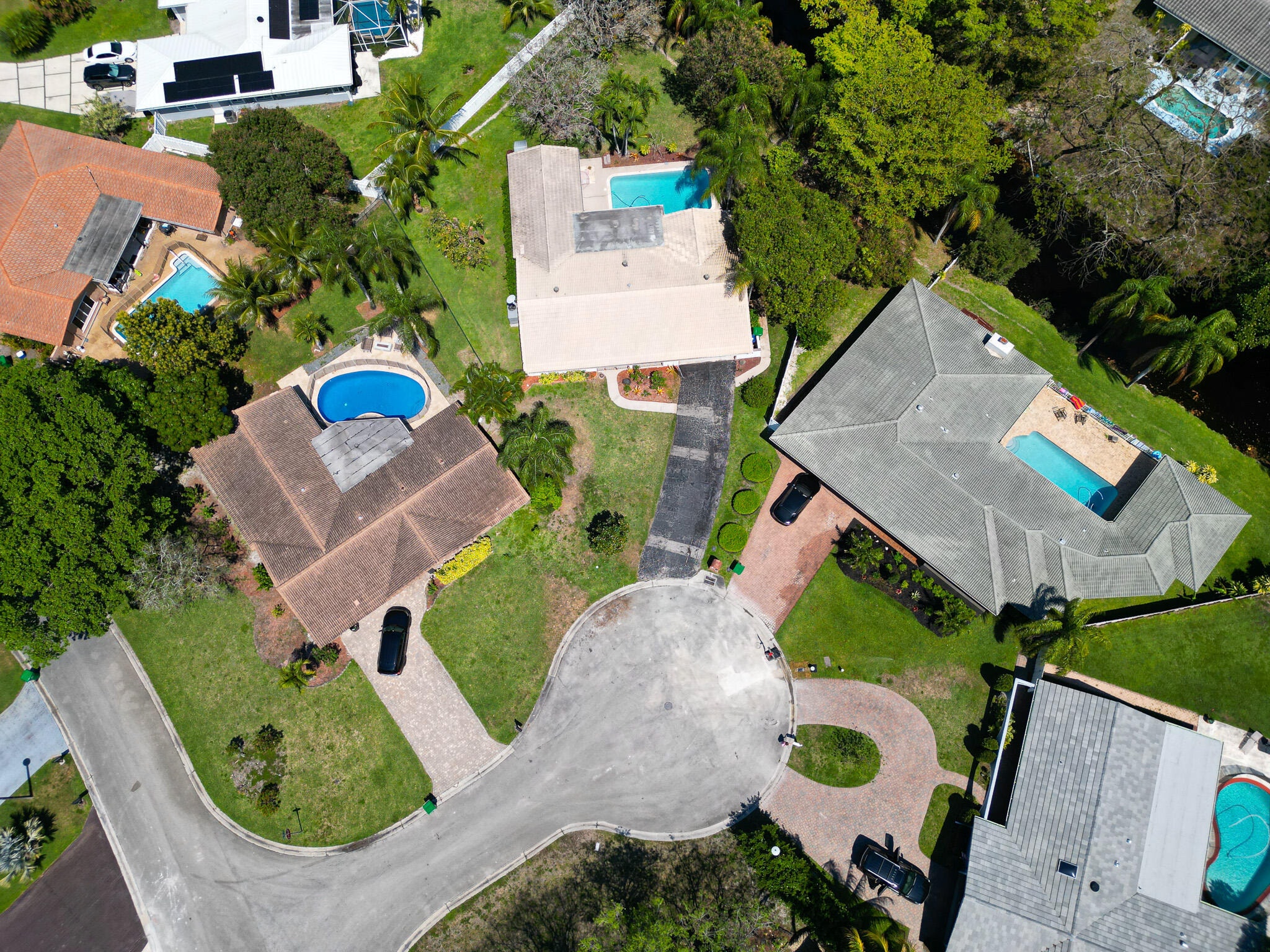 4BR – SingleFamilyResidence at 8619 NW 26th Court