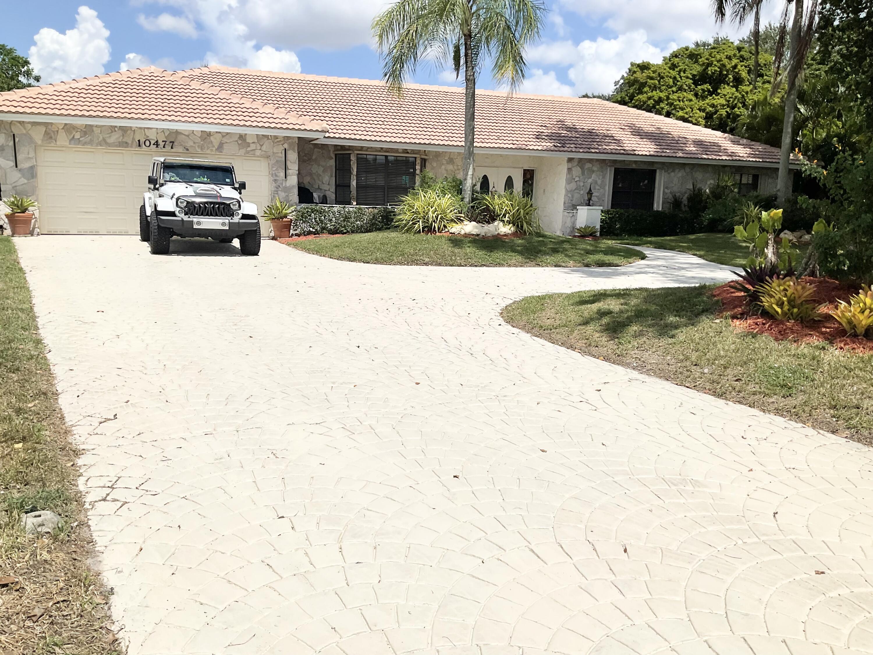 4BR – SingleFamilyResidence at 10477 NW 4th Street