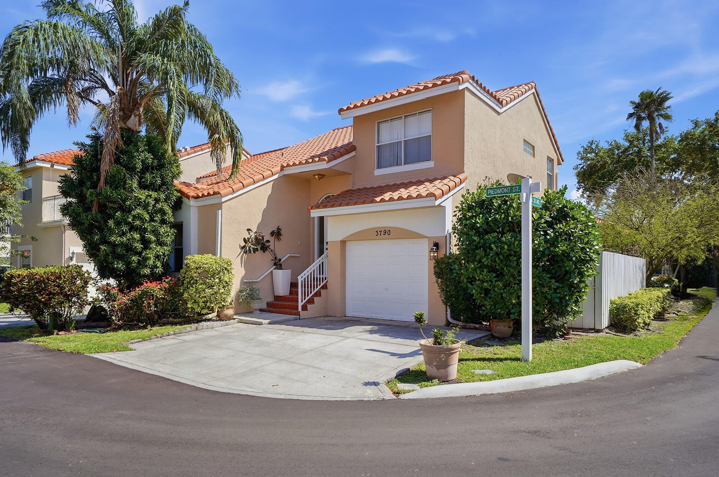 3BR – SingleFamilyResidence at 3790 Piedmont Street