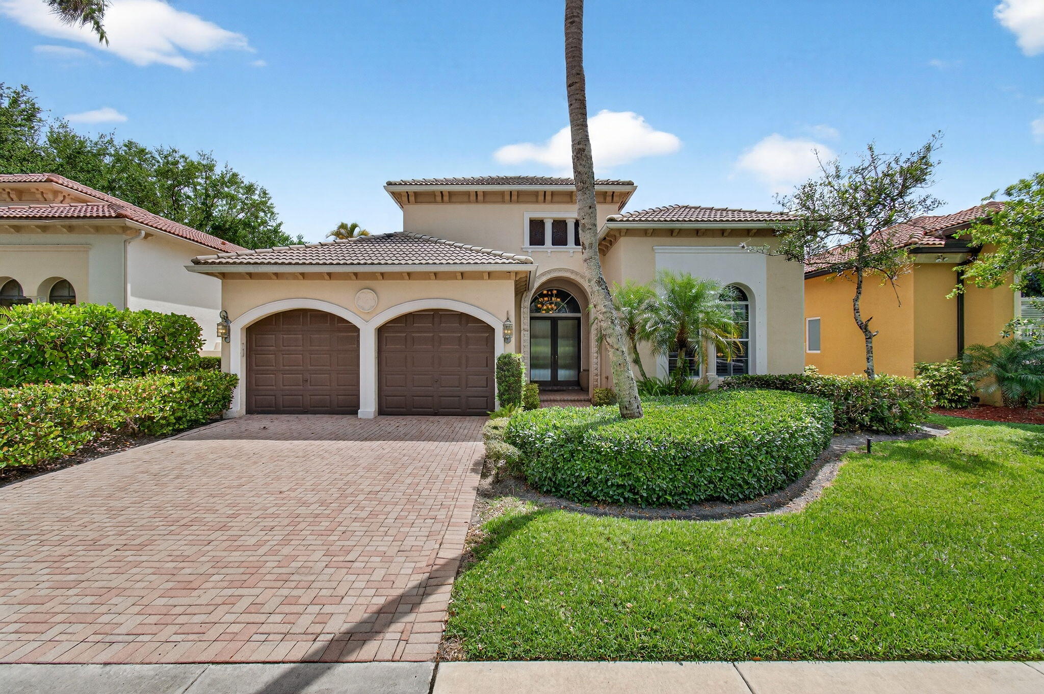 3BR – SingleFamilyResidence at 17728 Villa Club Way