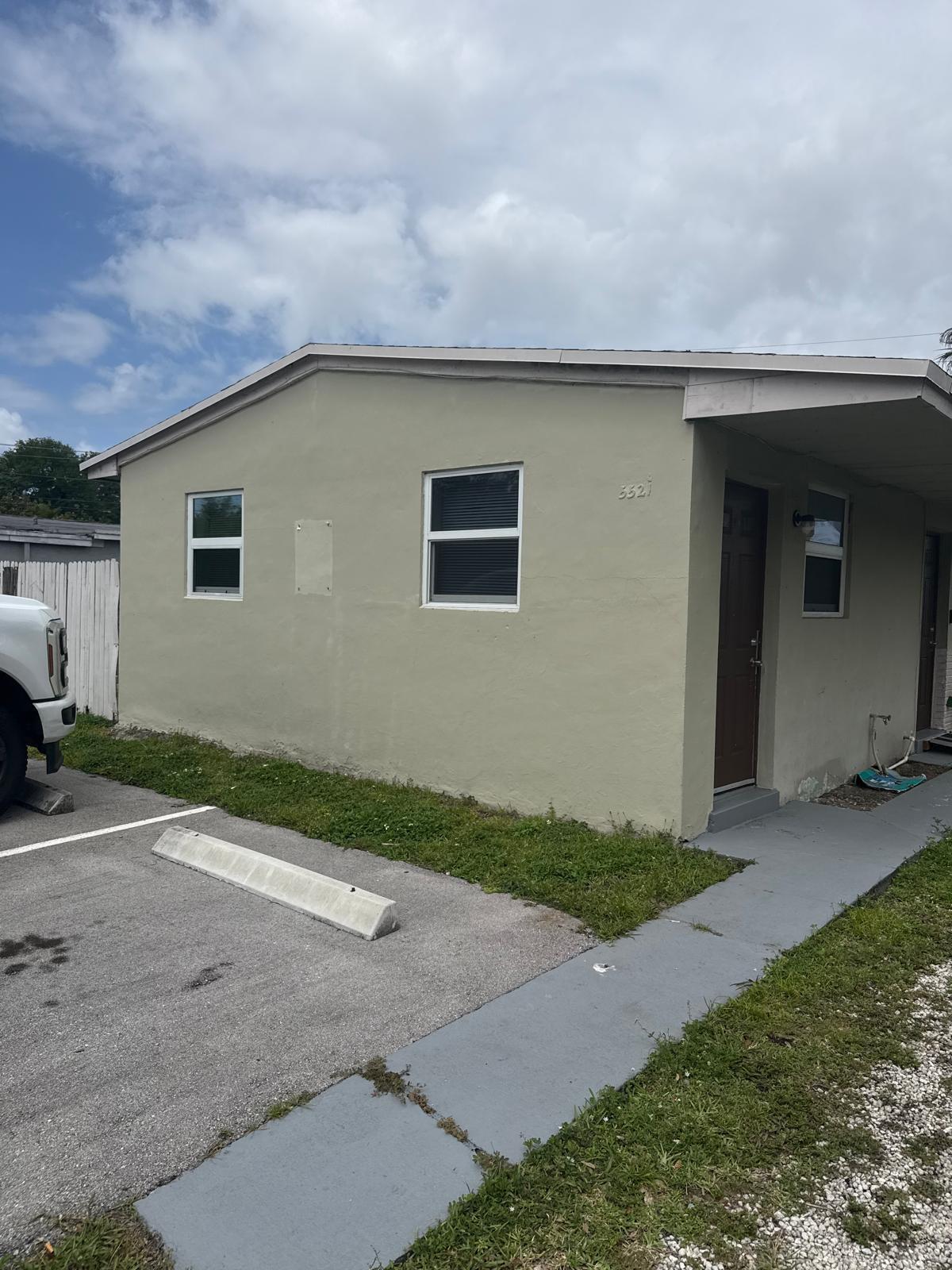 2BR – Apartment at 5521 SW 34th Street #2