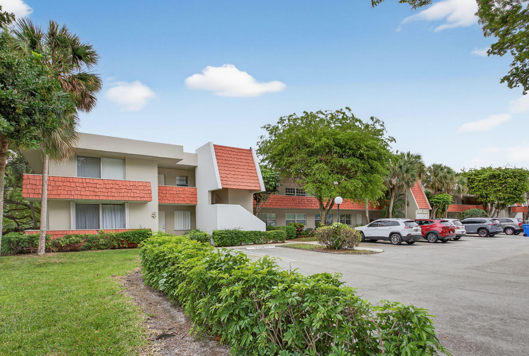 3BR – Condominium at 800 Cypress Boulevard #204a