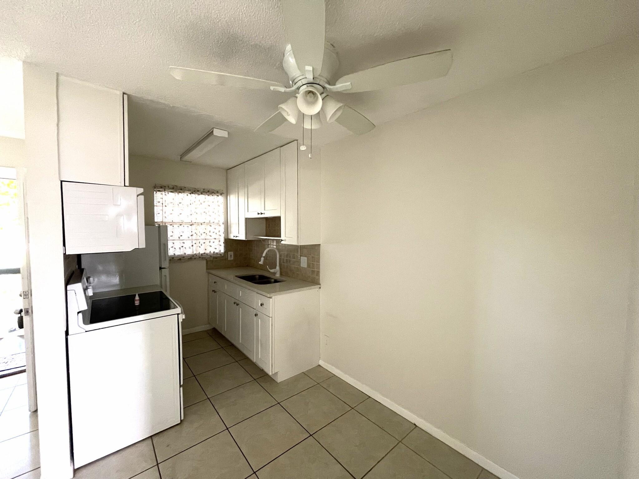 1BR – Apartment at 801 S Federal Highway #108