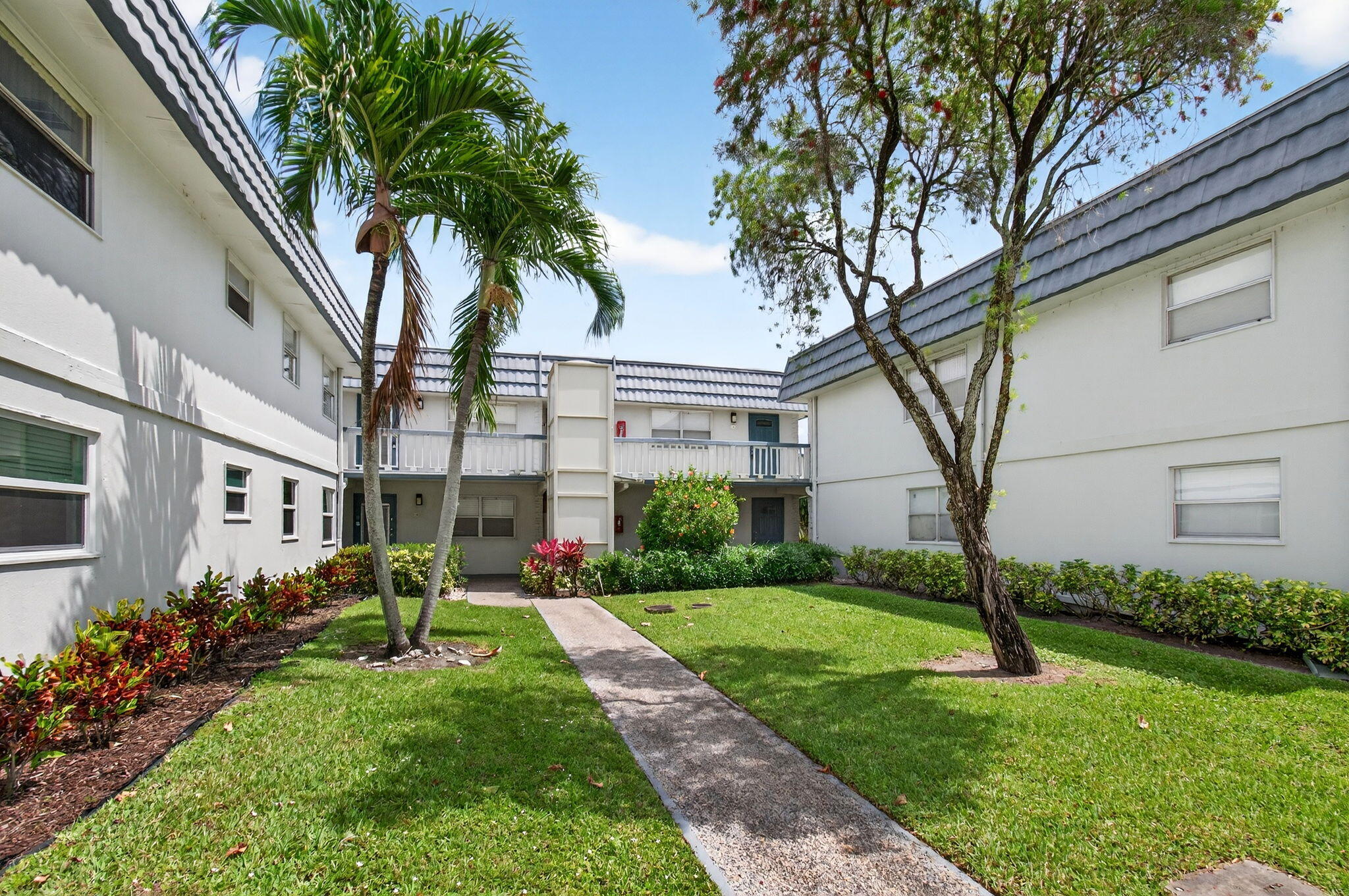 1BR – Condominium at 186 Tuscany C