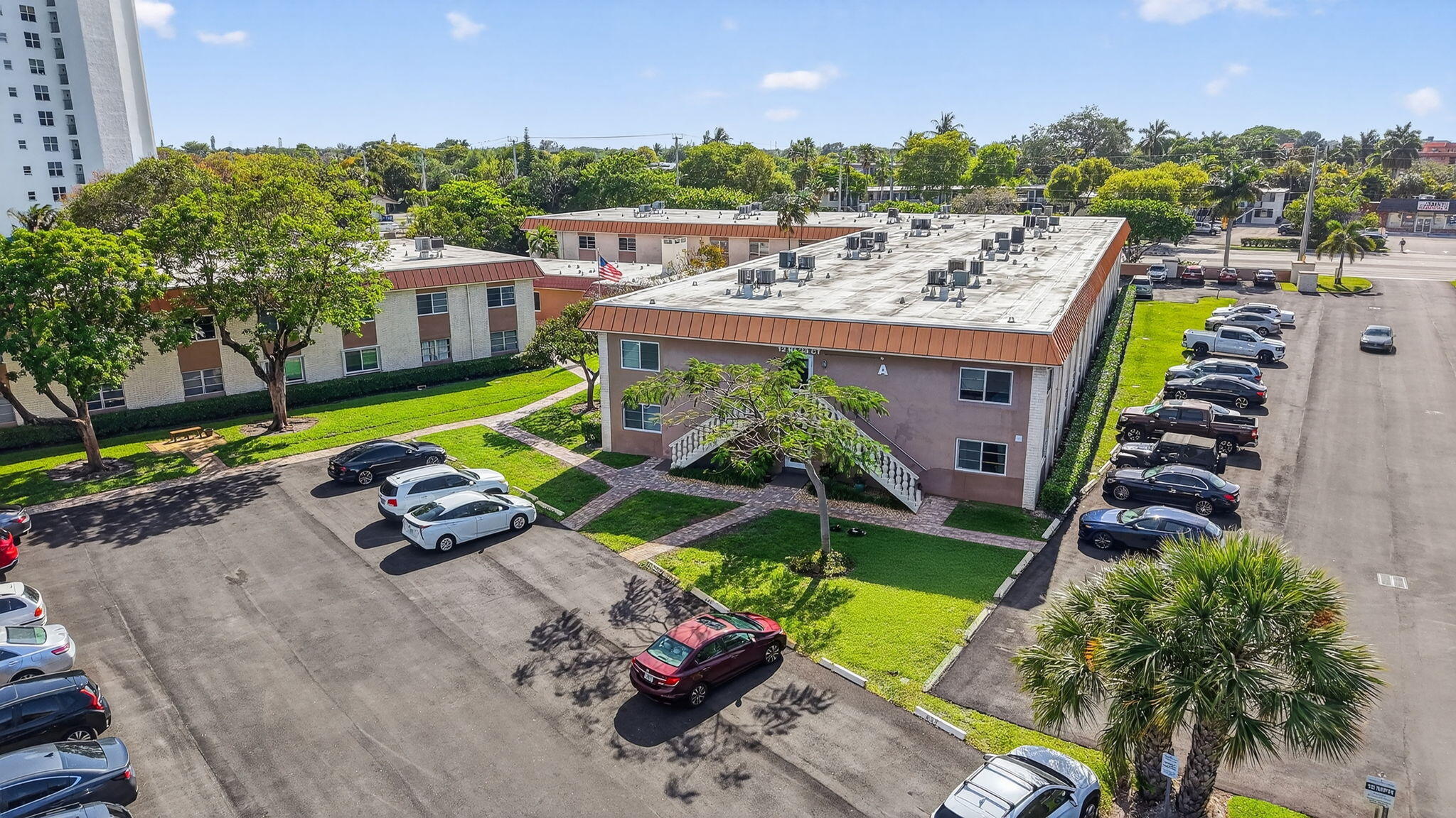 1BR – Condominium at 12 NE 19th Court #118a