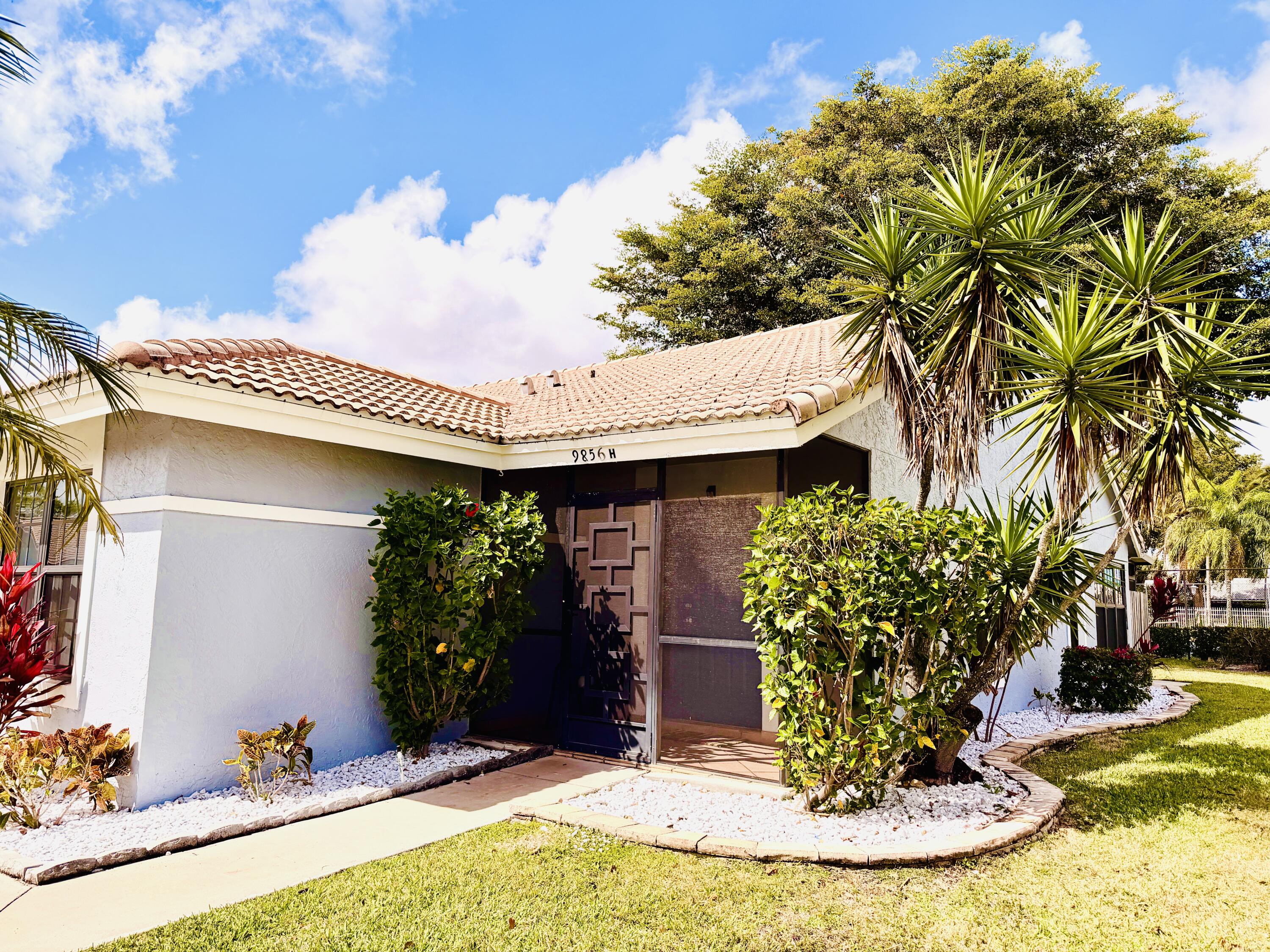 2BR – Townhouse at 9856 Watermill Circle #H
