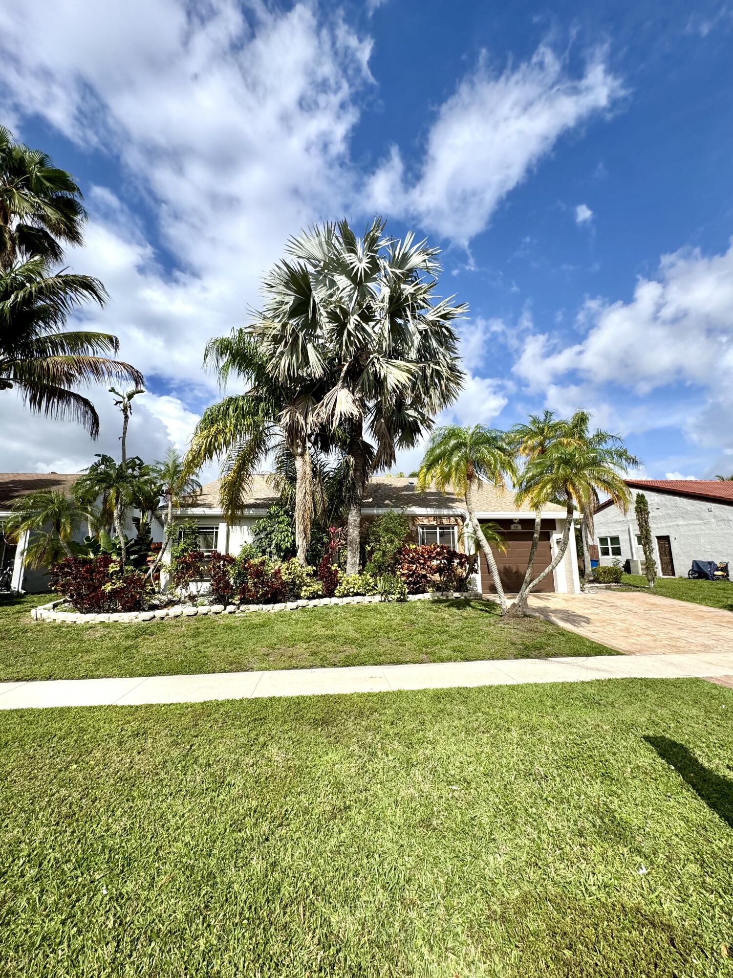 4BR – SingleFamilyResidence at 531 SW 167th Terrace