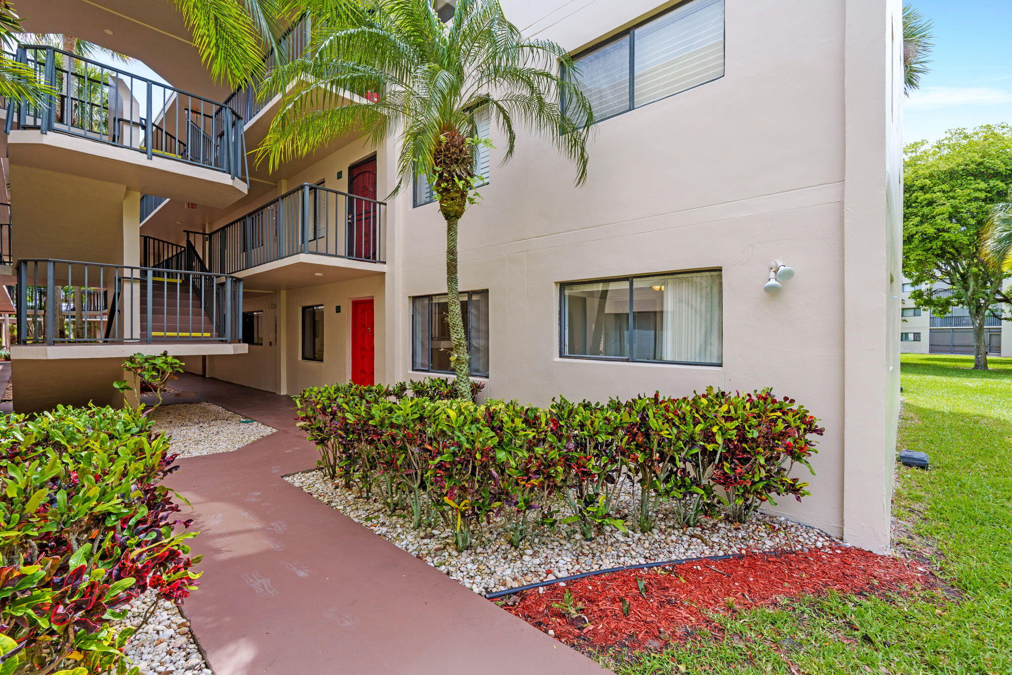 2BR – Condominium at 5310 Las Verdes Circle #106