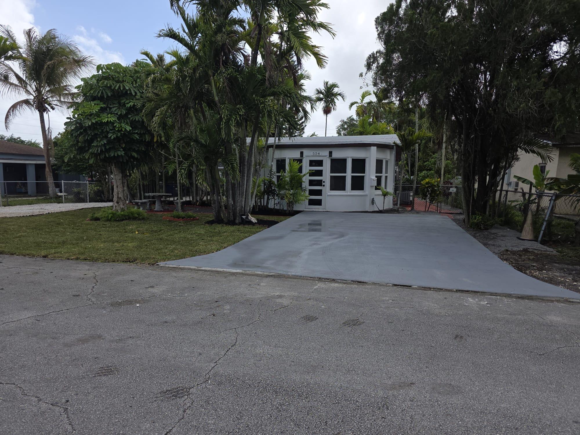 4BR – SingleFamilyResidence at 554 NW 102nd Street