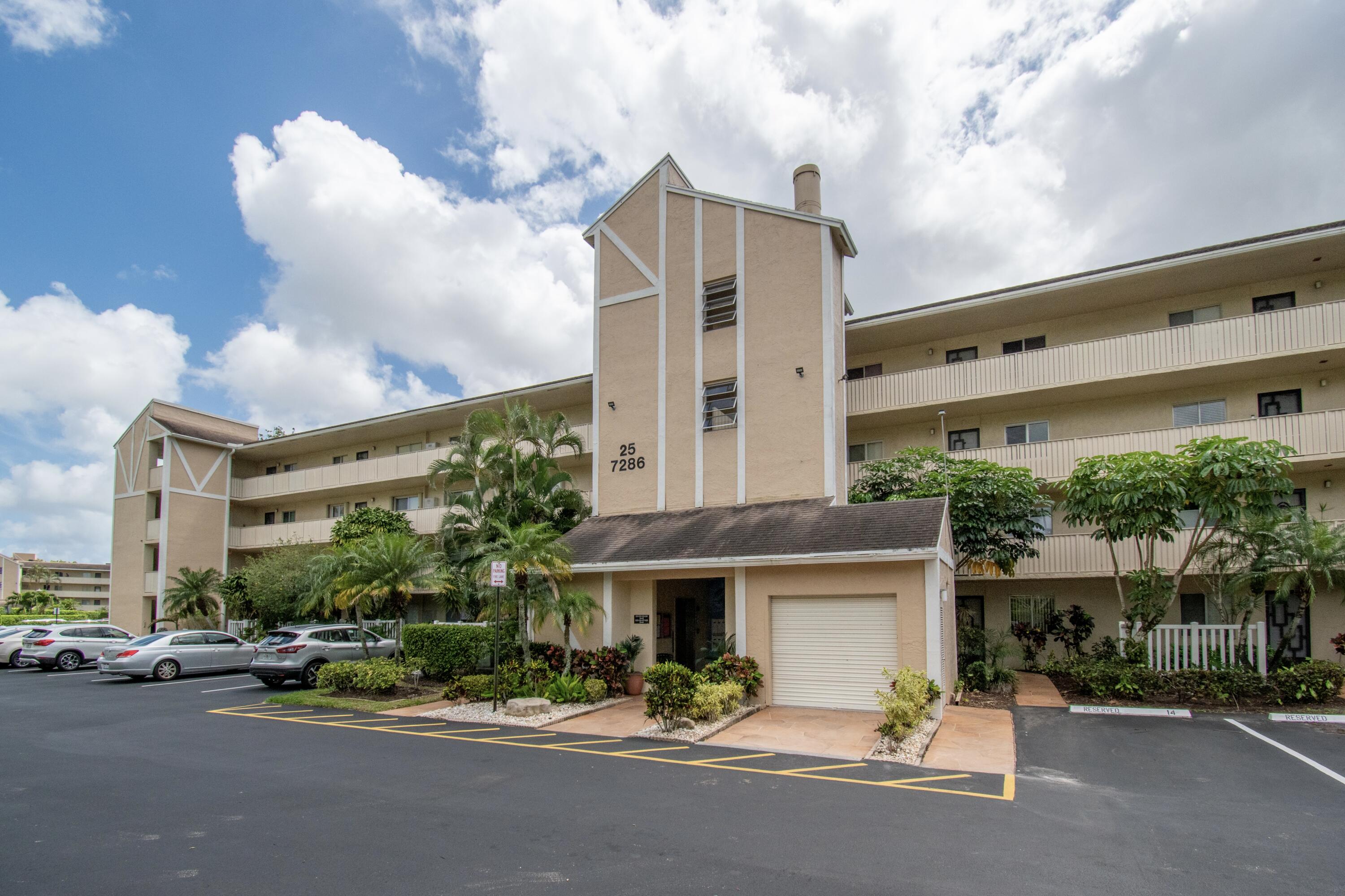 2BR – Condominium at 7286 Huntington Lane #408