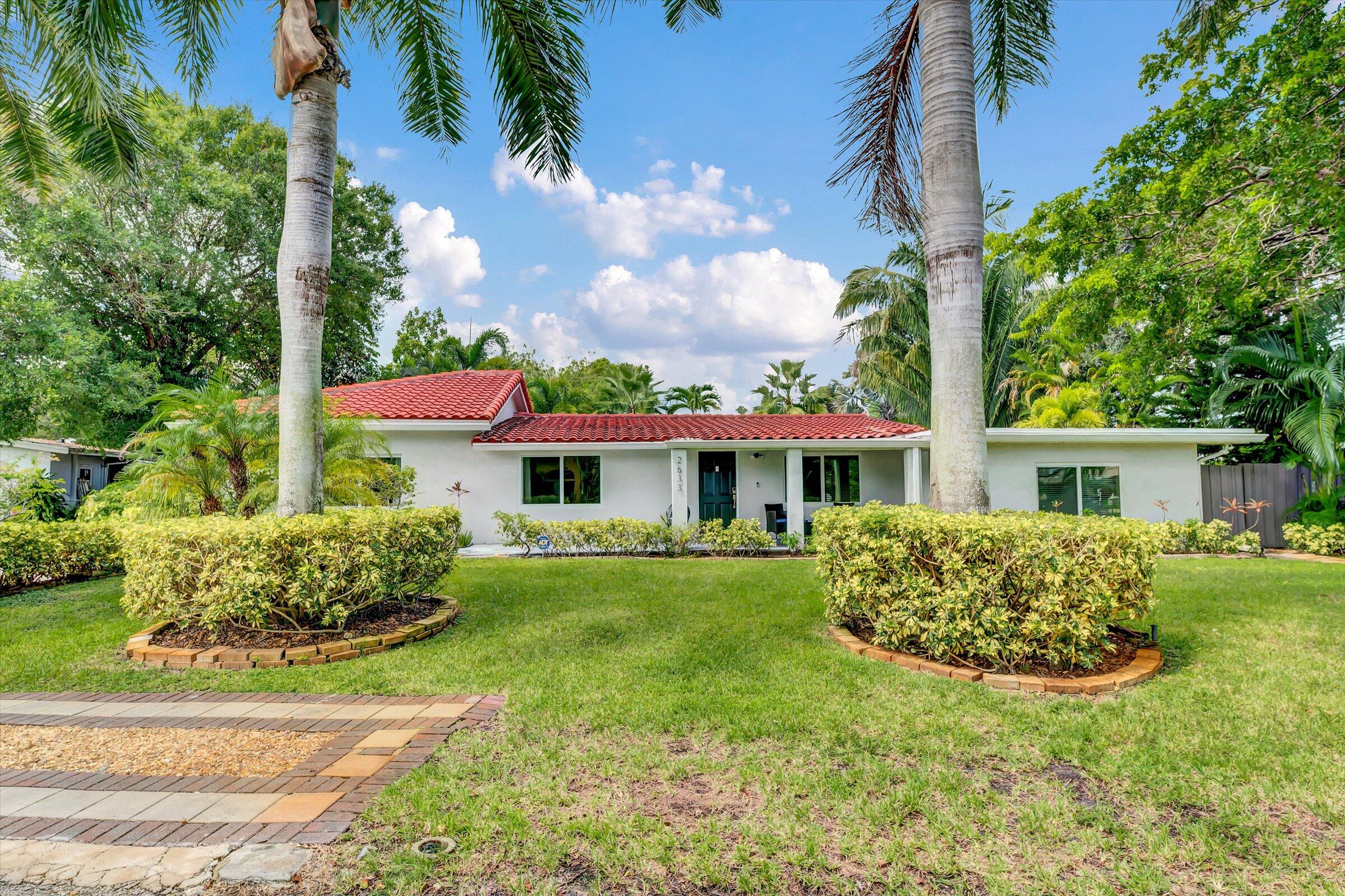 3BR – SingleFamilyResidence at 2633 NE 3rd Avenue
