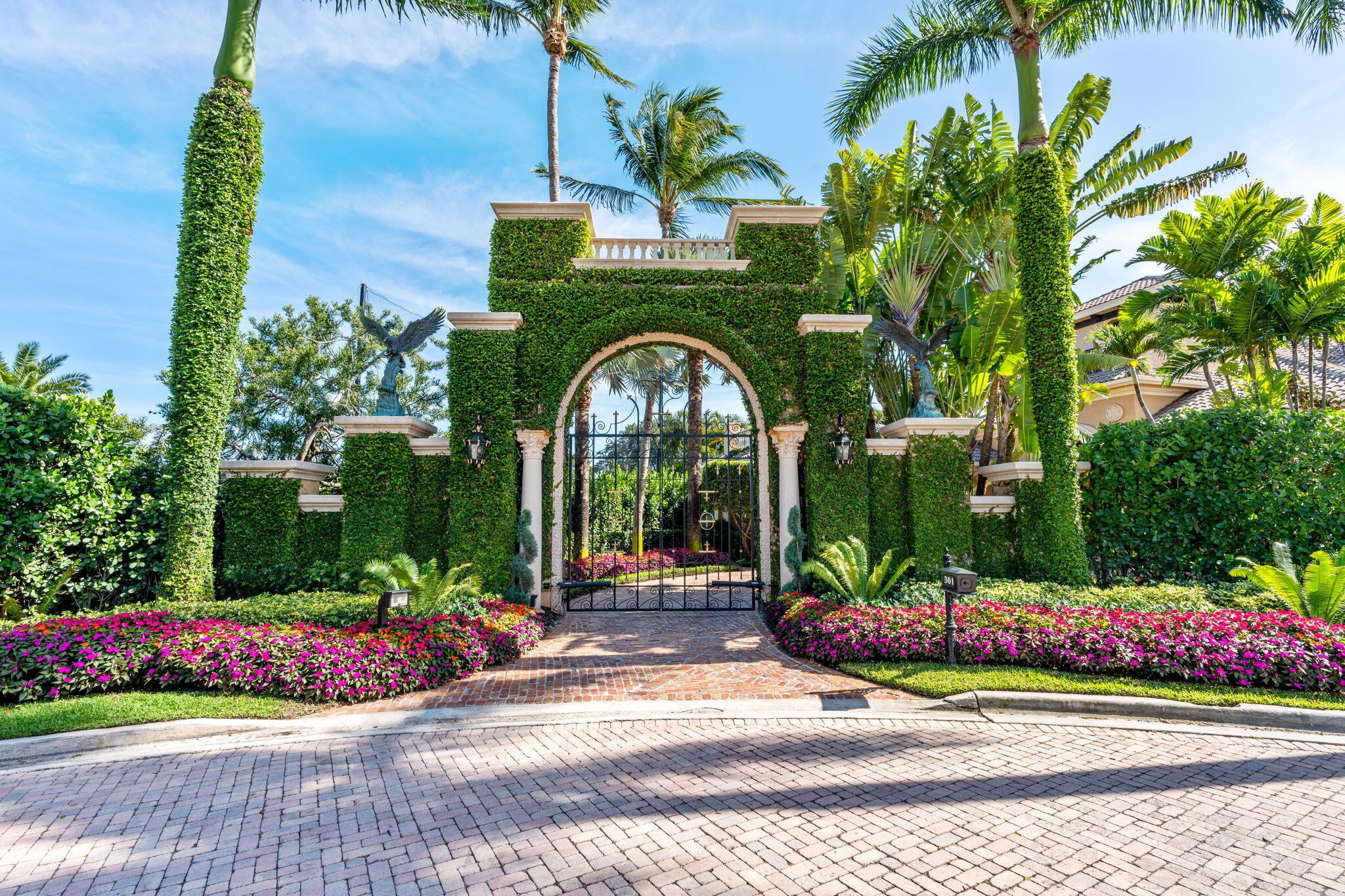 4BR – SingleFamilyResidence at 301 Mizner Lake Estates Drive