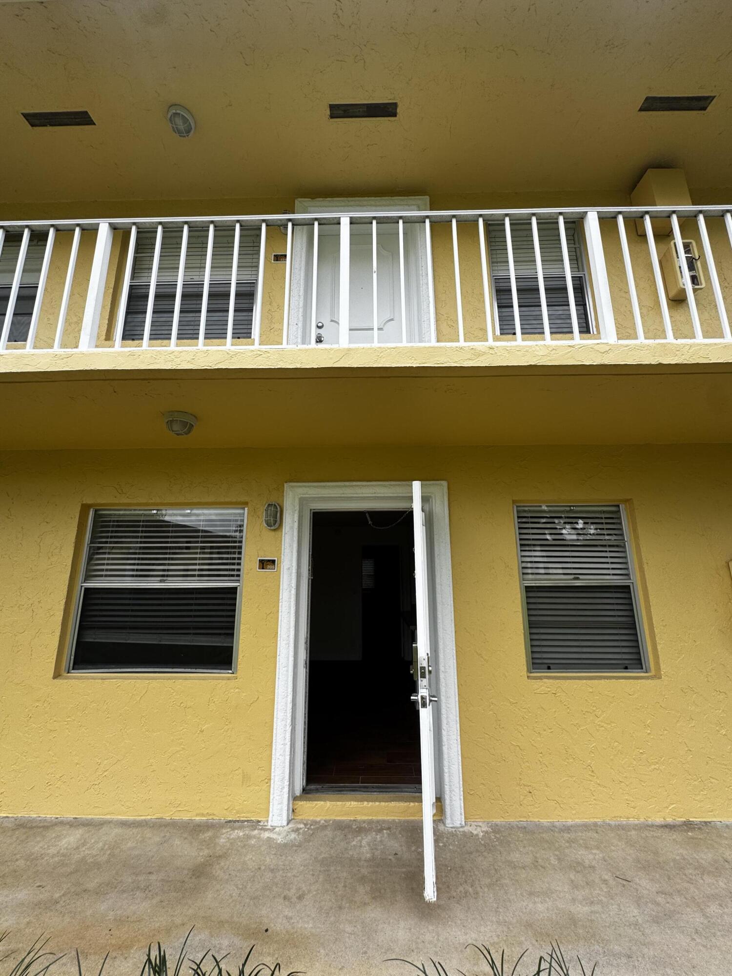 2BR – Condominium at 5174 NE 6th Avenue #515