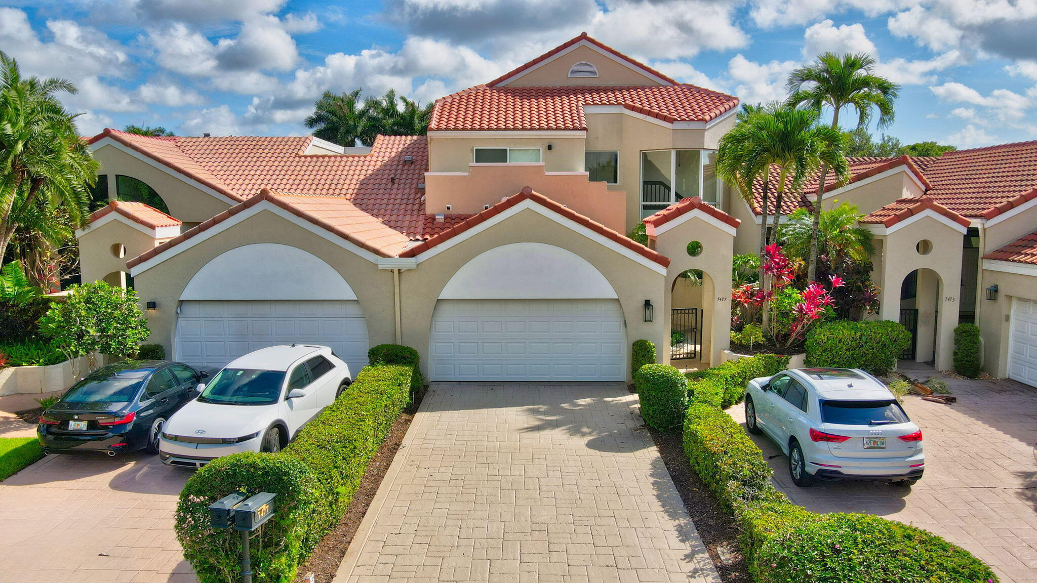 3BR – Townhouse at 7477 Campo Florido