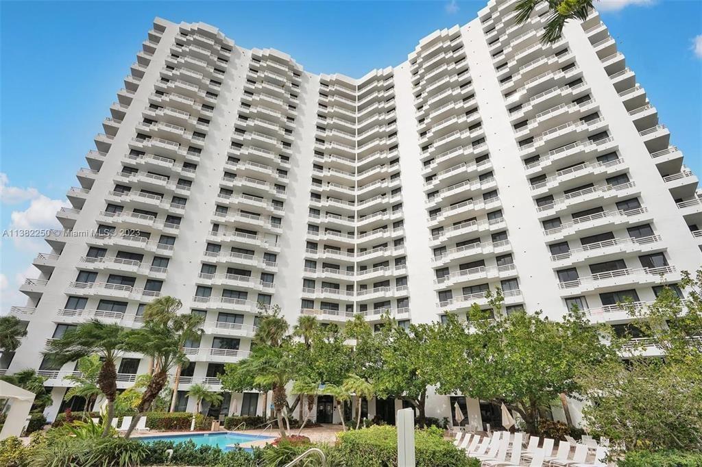 2BR – Condominium at 3300 NE 192nd Street #Ph11