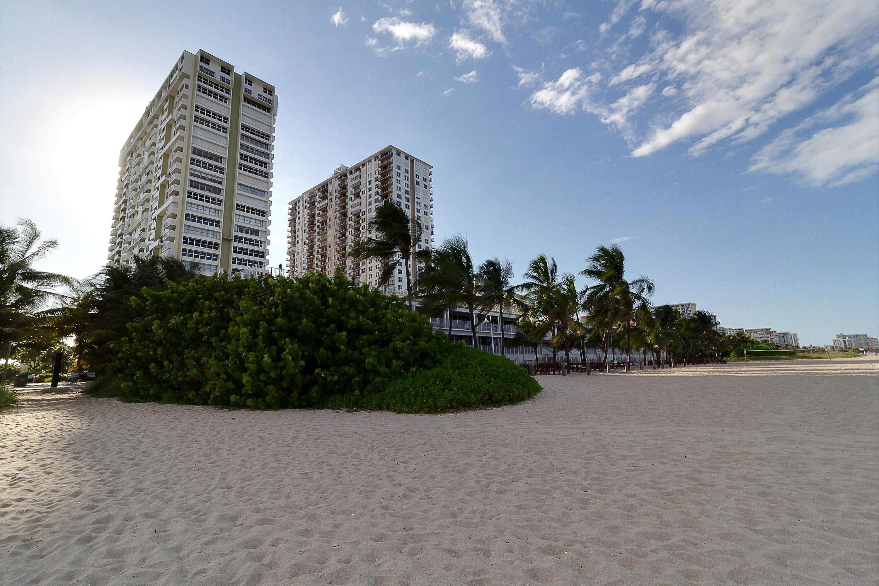 1BR – Condominium at 101 Briny Avenue #409