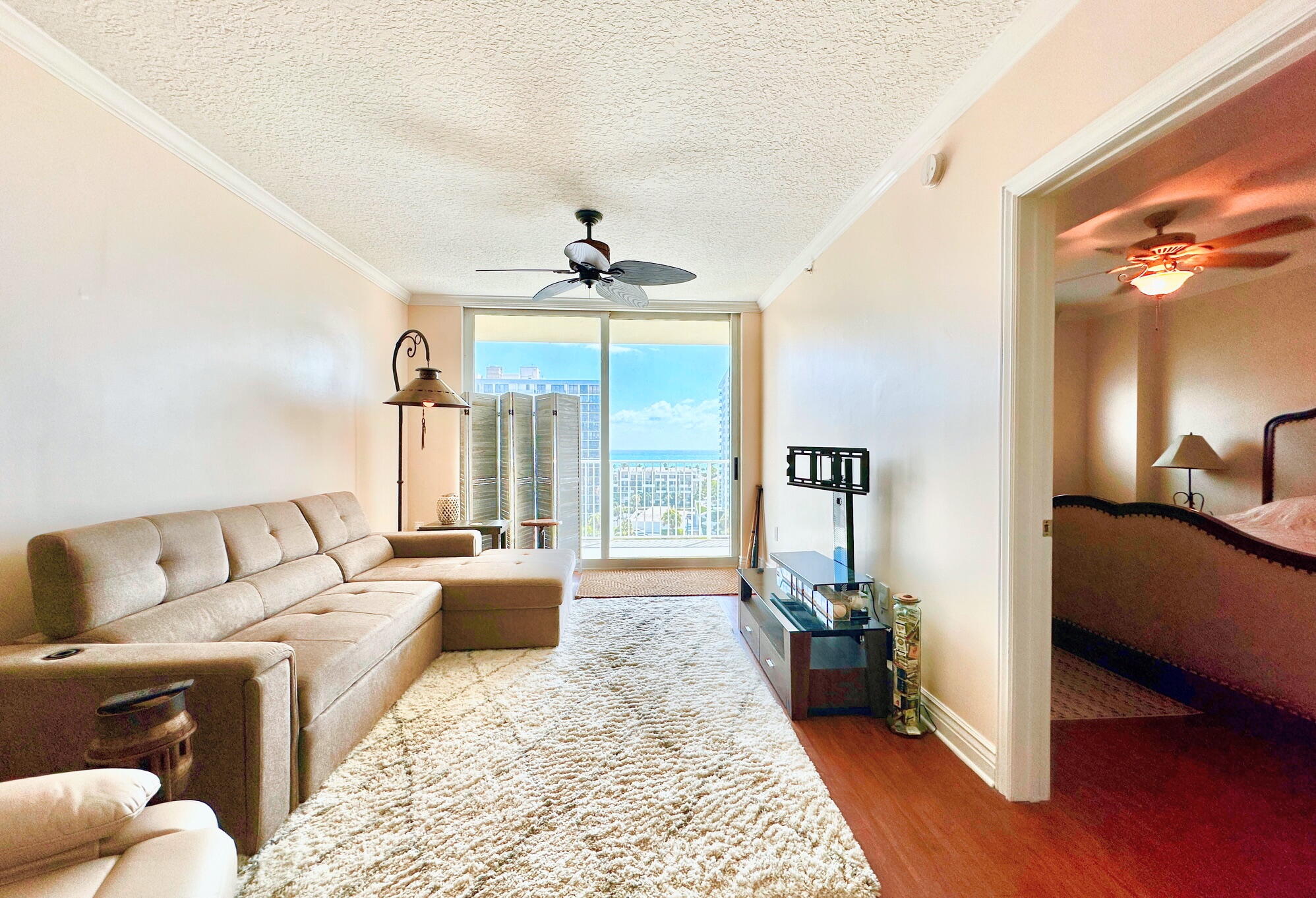 2BR – Condominium at 3020 NE 32nd Avenue #1003