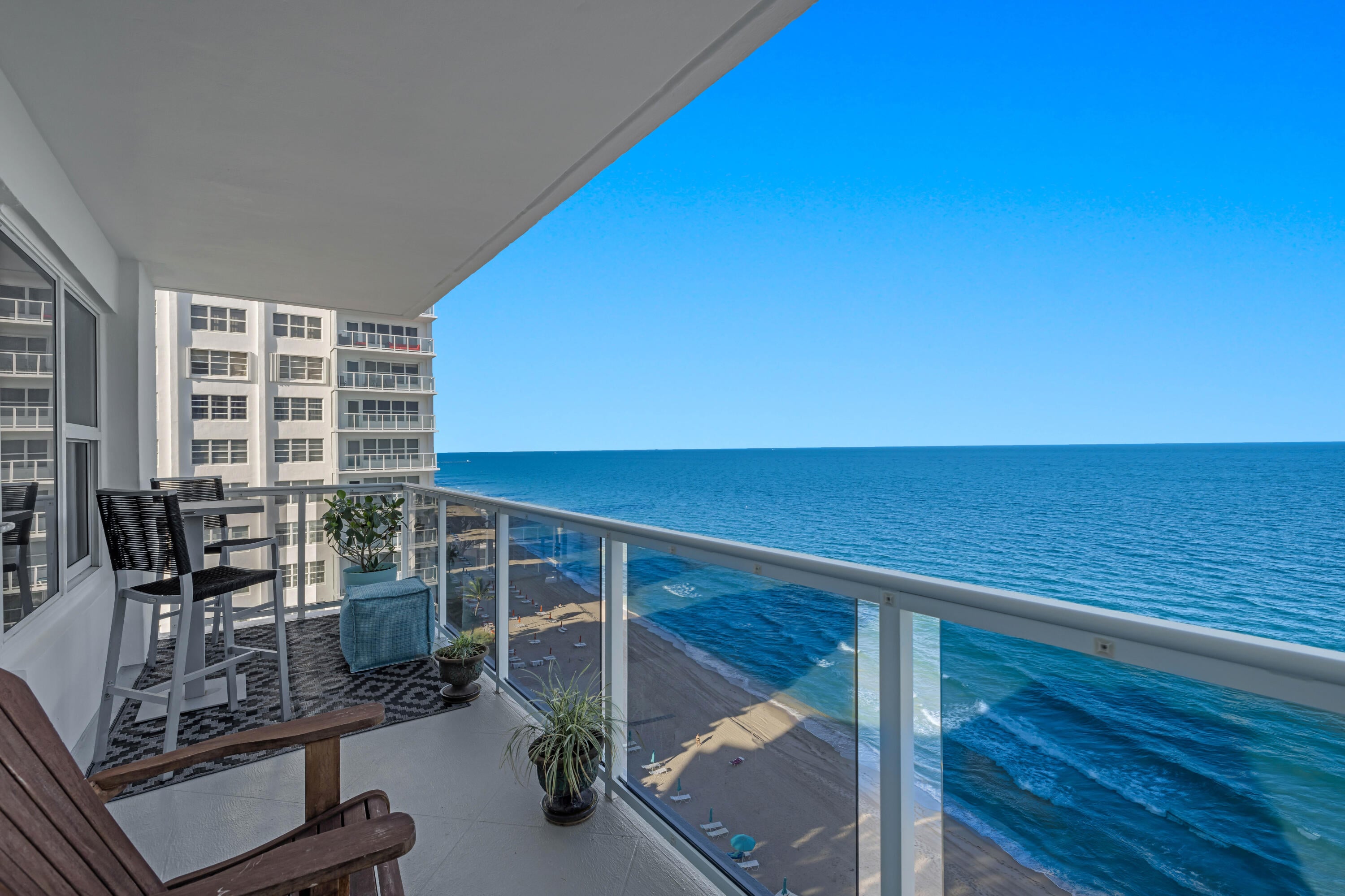 2BR – Condominium at 3700 Galt Ocean Drive #1205