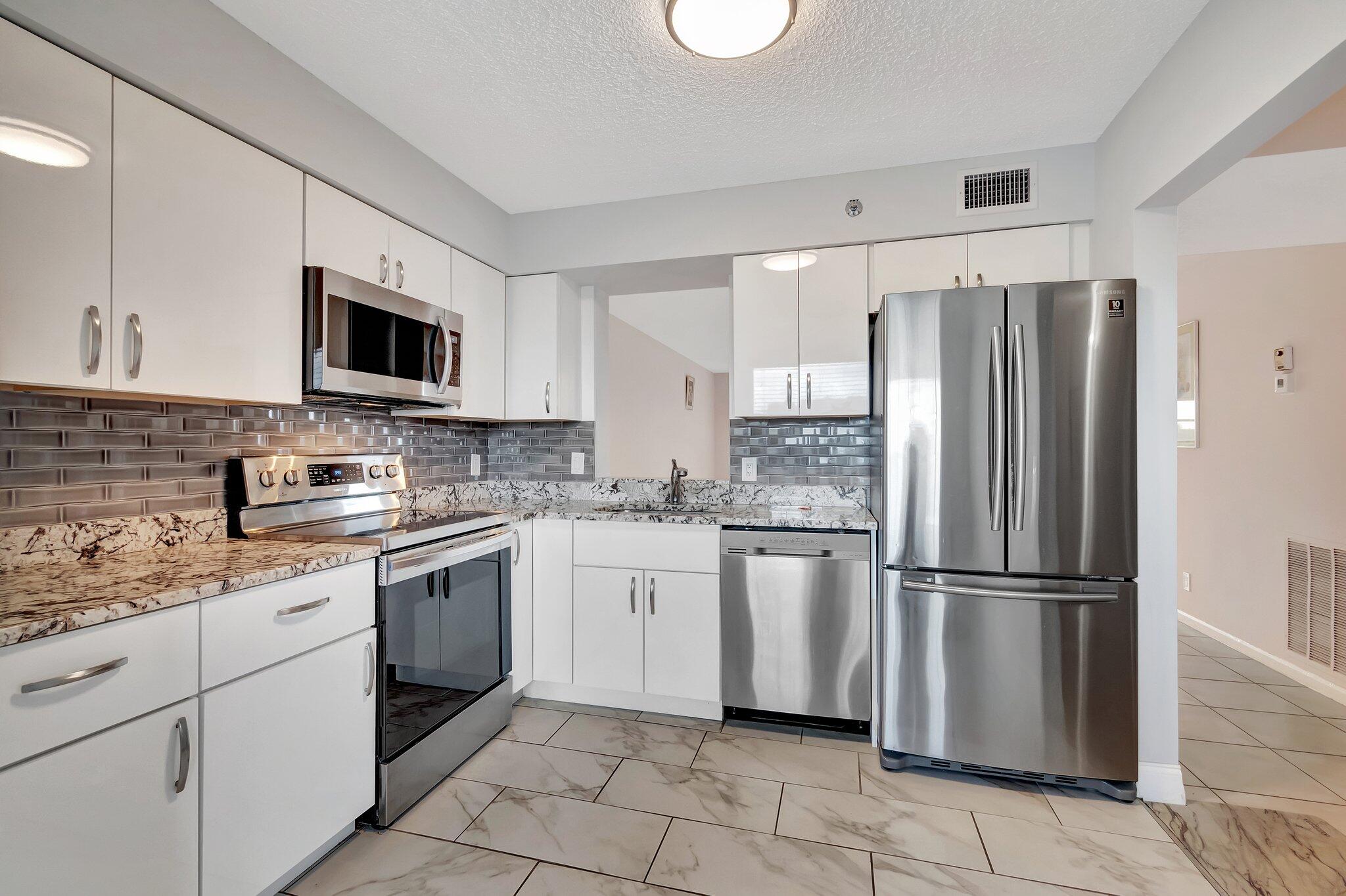 2BR – Condominium at 14623 Bonaire Boulevard #502