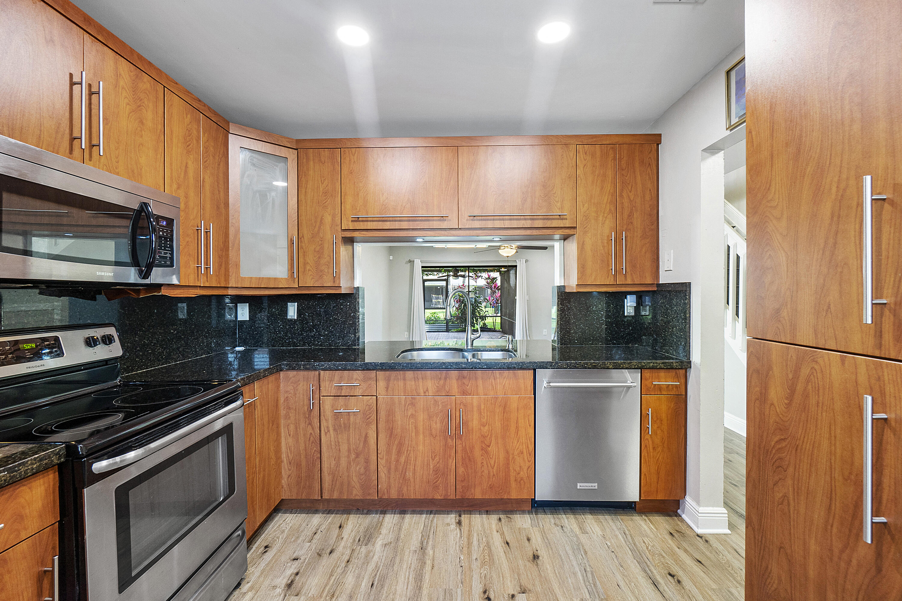3BR – Townhouse at 10723 NW 10th Street