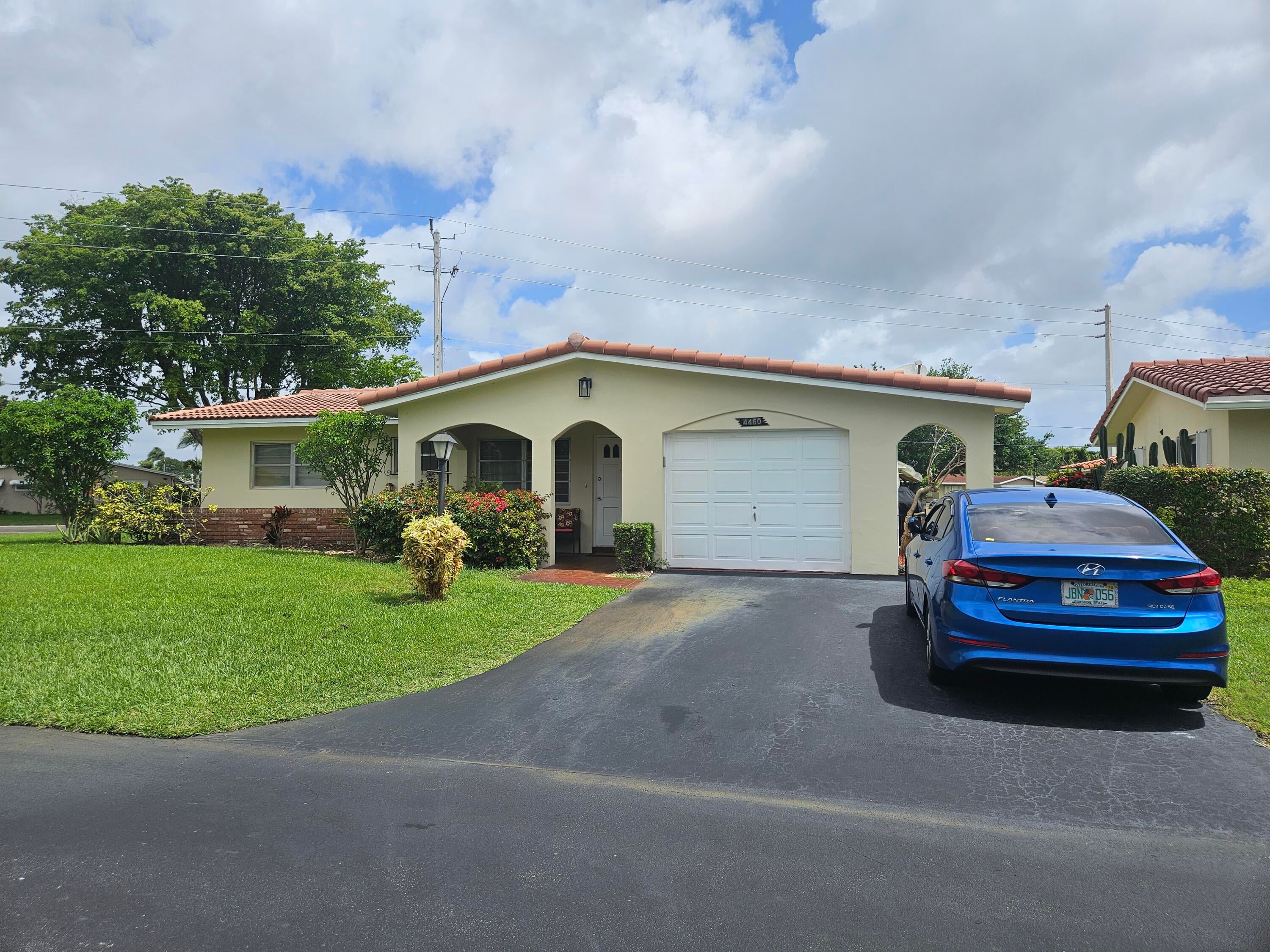 2BR – SingleFamilyResidence at 4460 NW 13th Avenue