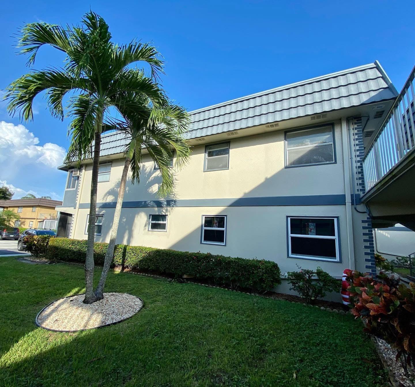 2BR – Condominium at 568 Brittany L