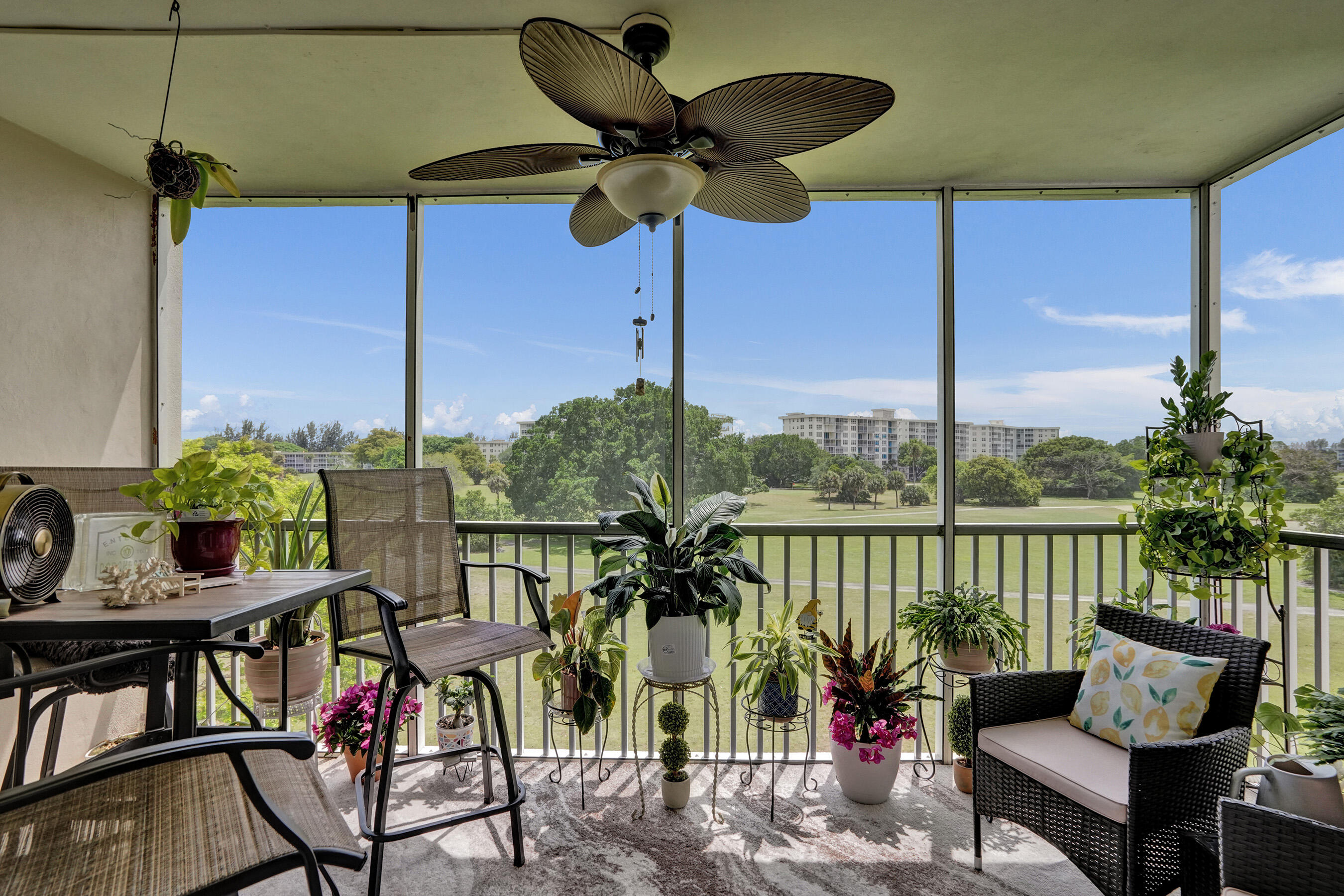 3BR – Condominium at 2850 N Palm Aire Drive #401