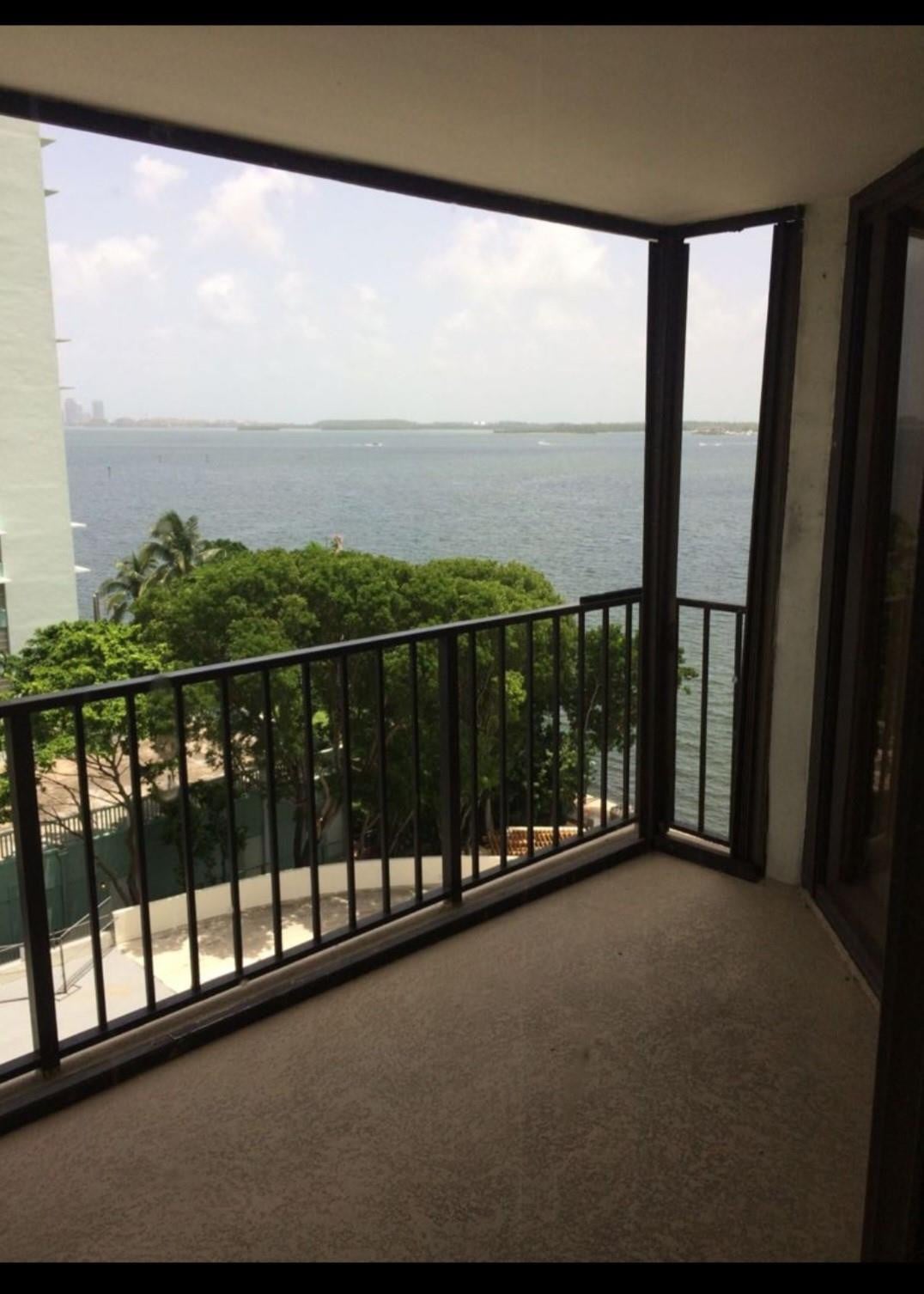 1BR – Condominium at 1865 Brickell Avenue #A707