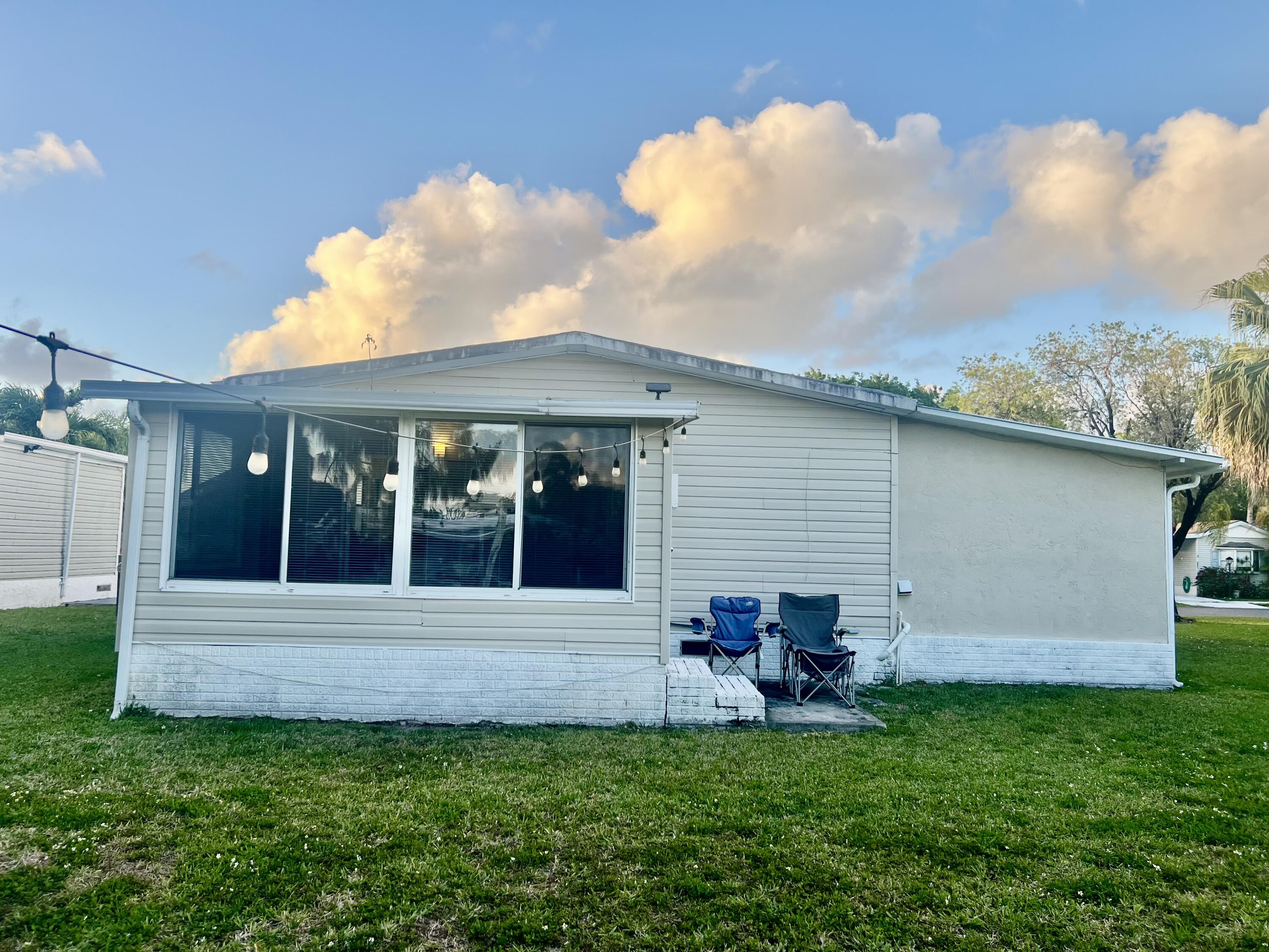 2BR – ManufacturedHome at 3306 NW 67th Street