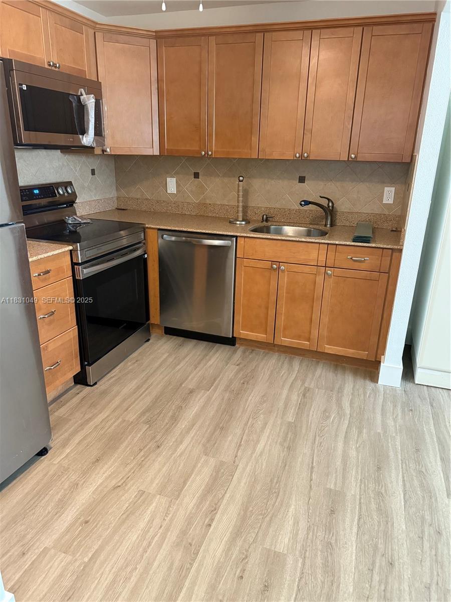 1BR – Condominium at 67 Monaco B