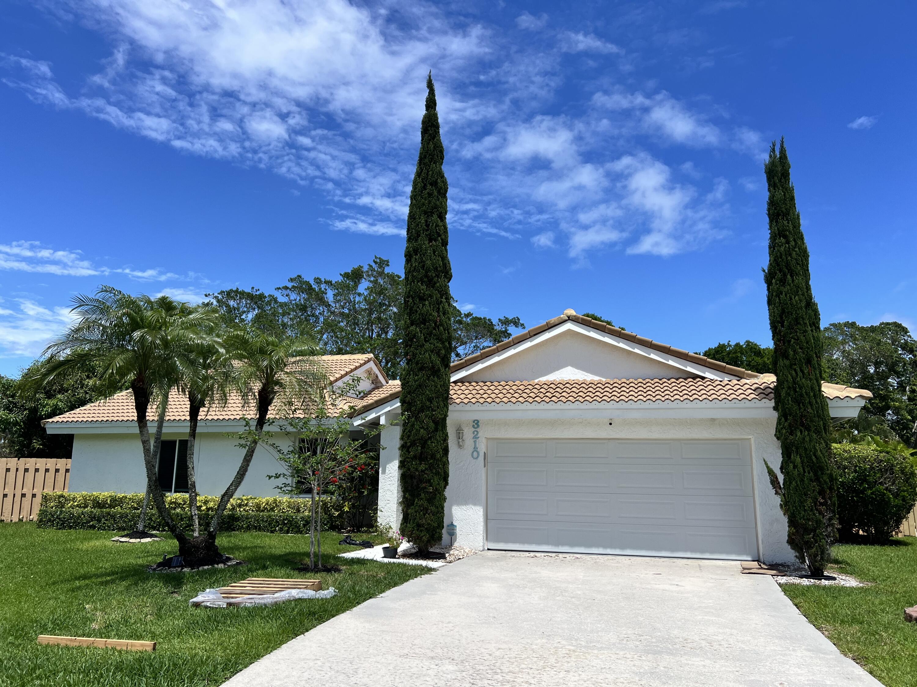 3BR – SingleFamilyResidence at 3210 NW 23rd Terrace