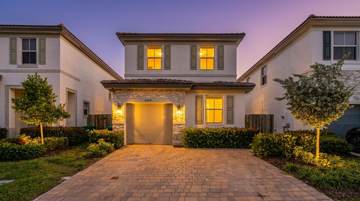 4BR – SingleFamilyResidence at 2409 NW 131st Circle