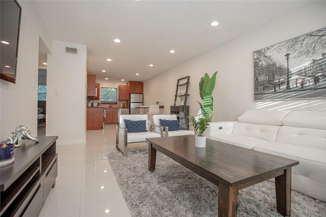 2BR – Condominium at 601 SE 5th Court #108