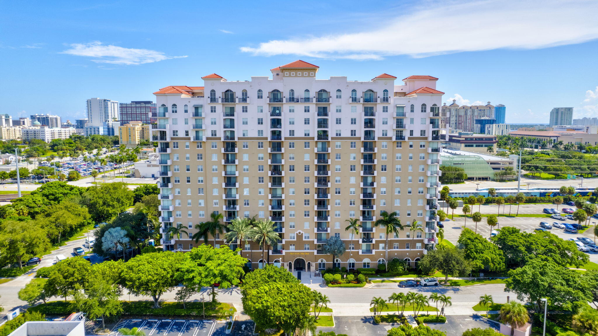 2BR – Condominium at 616 Clearwater Park Road #Lp06