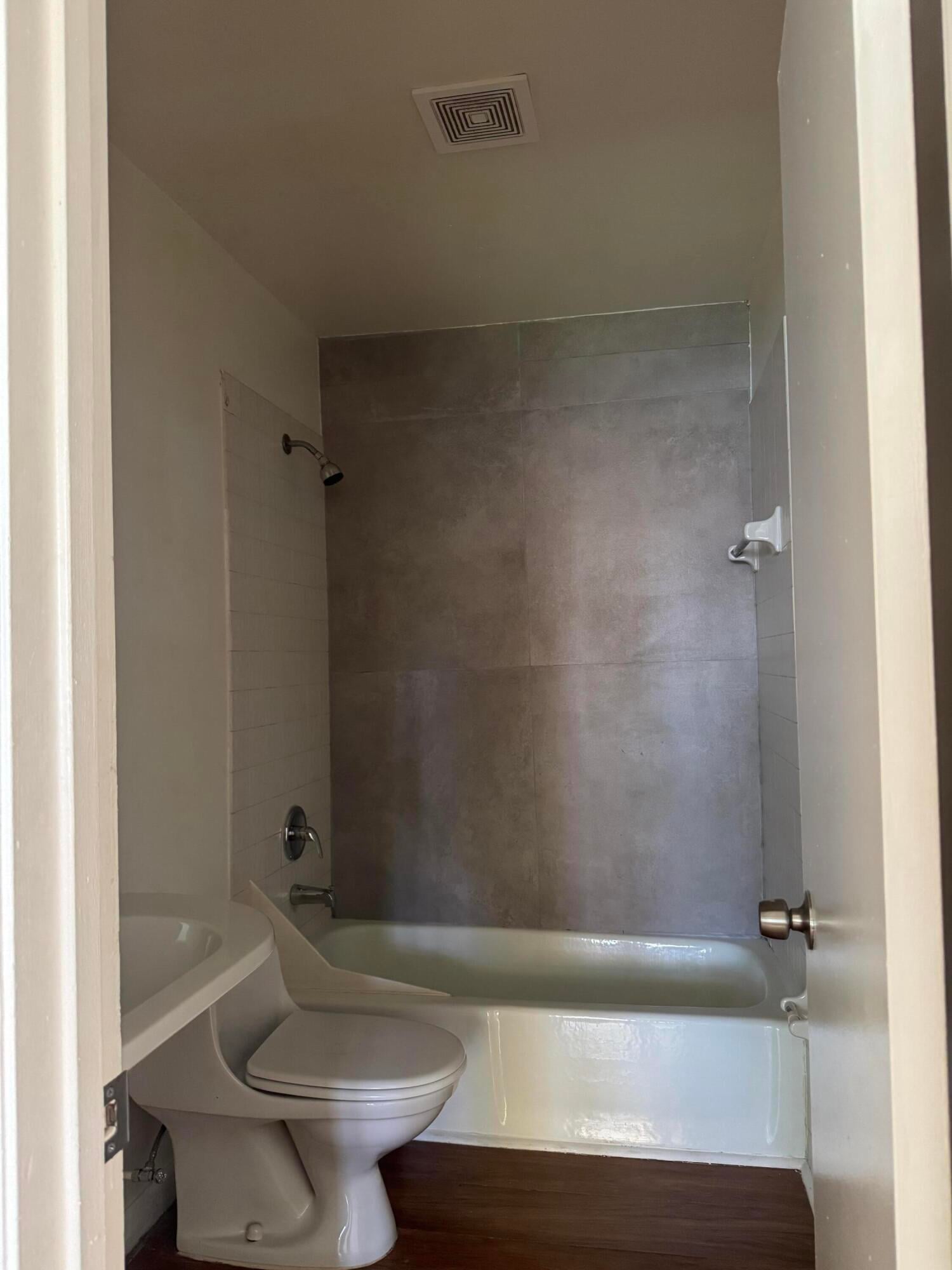 3BR – Townhouse at 5201 SW 31st Street #183