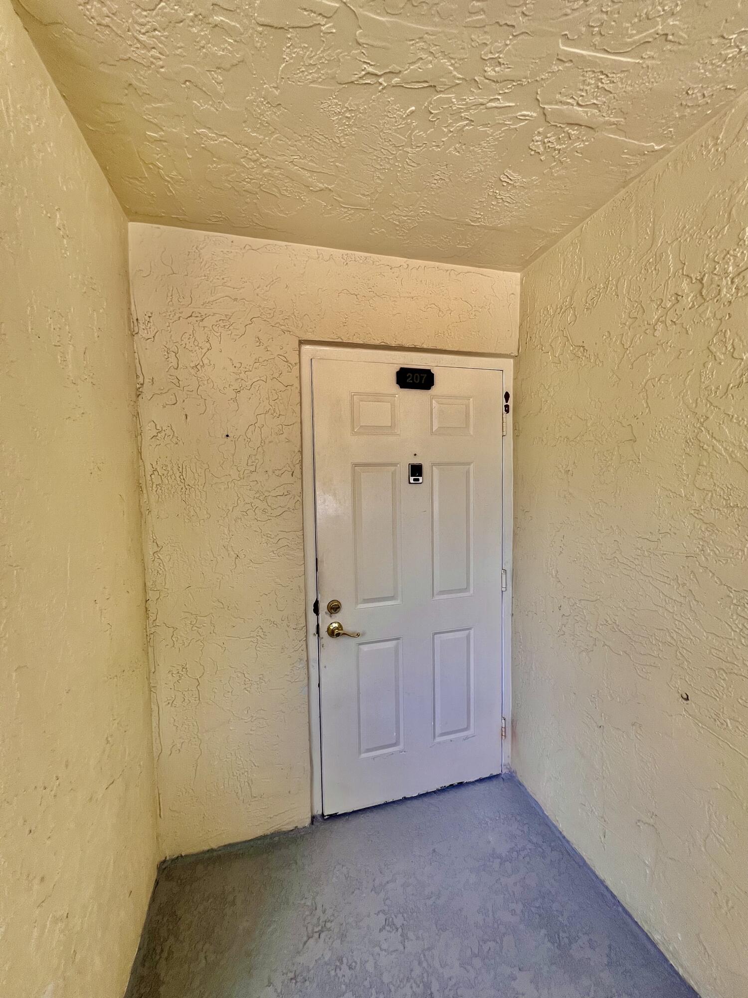2BR – Condominium at 1850 Homewood Boulevard #2070