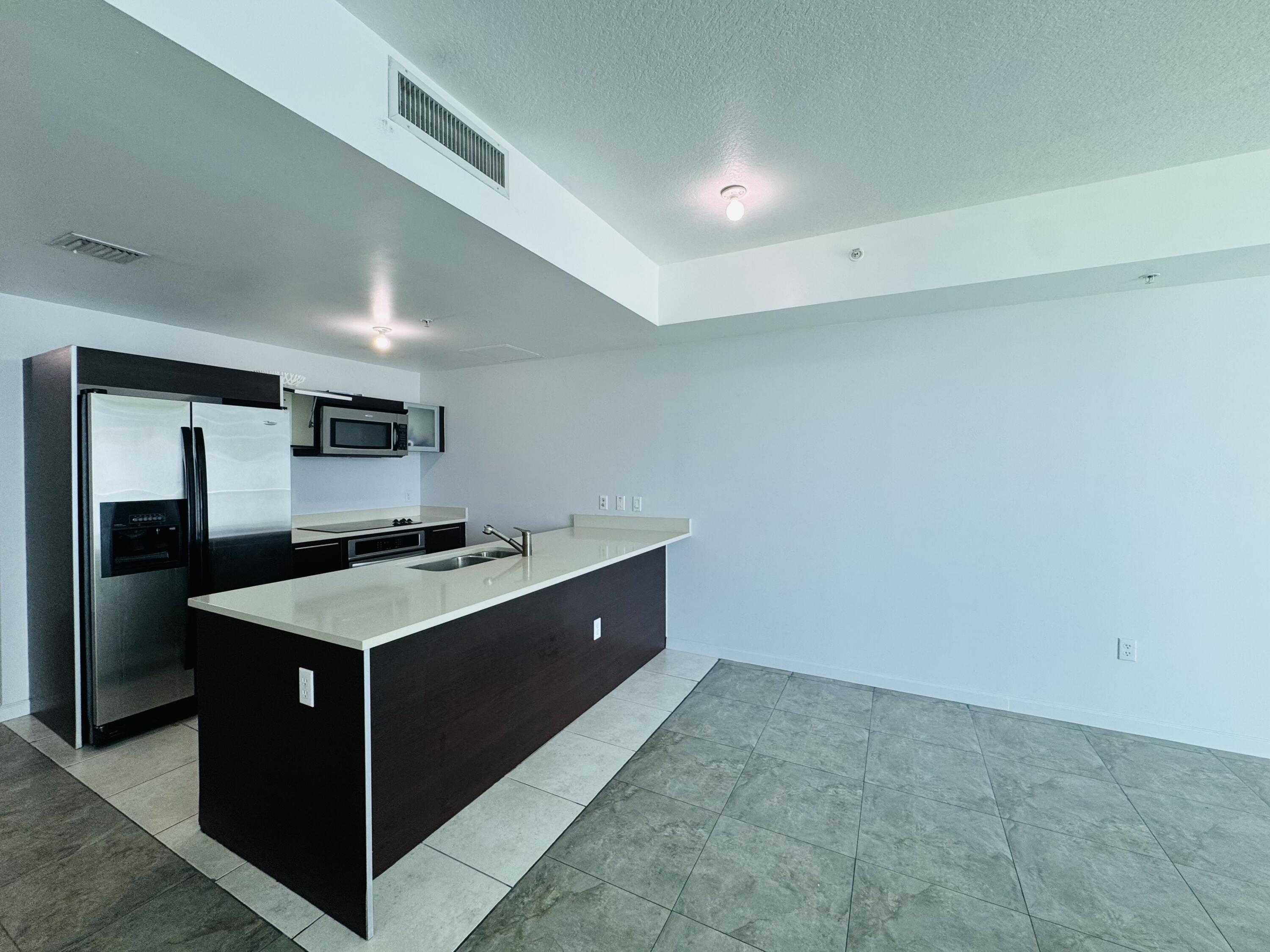 1BR – Condominium at 1900 N Bayshore Drive #3609