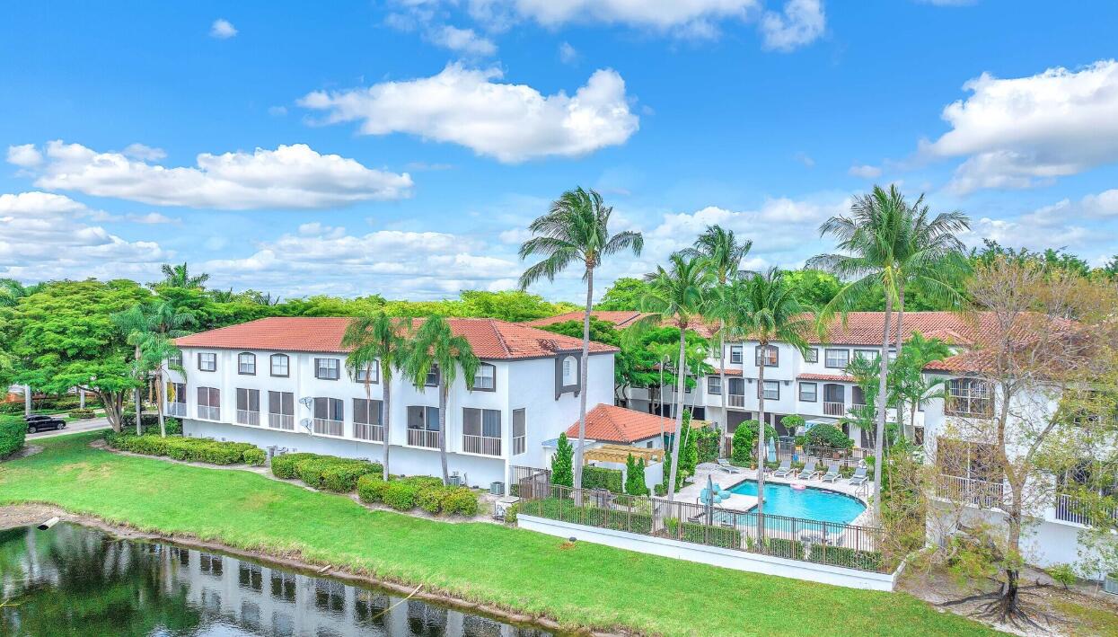 2BR – Apartment at 20889 Saint Andrews Boulevard