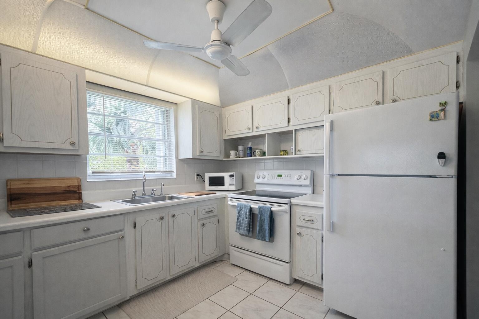 1BR – Condominium at 315 Tilford O #315