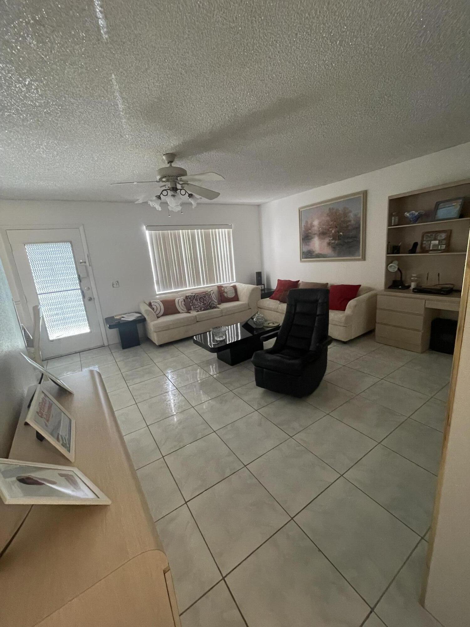 2BR – Condominium at 186 Flanders D #186