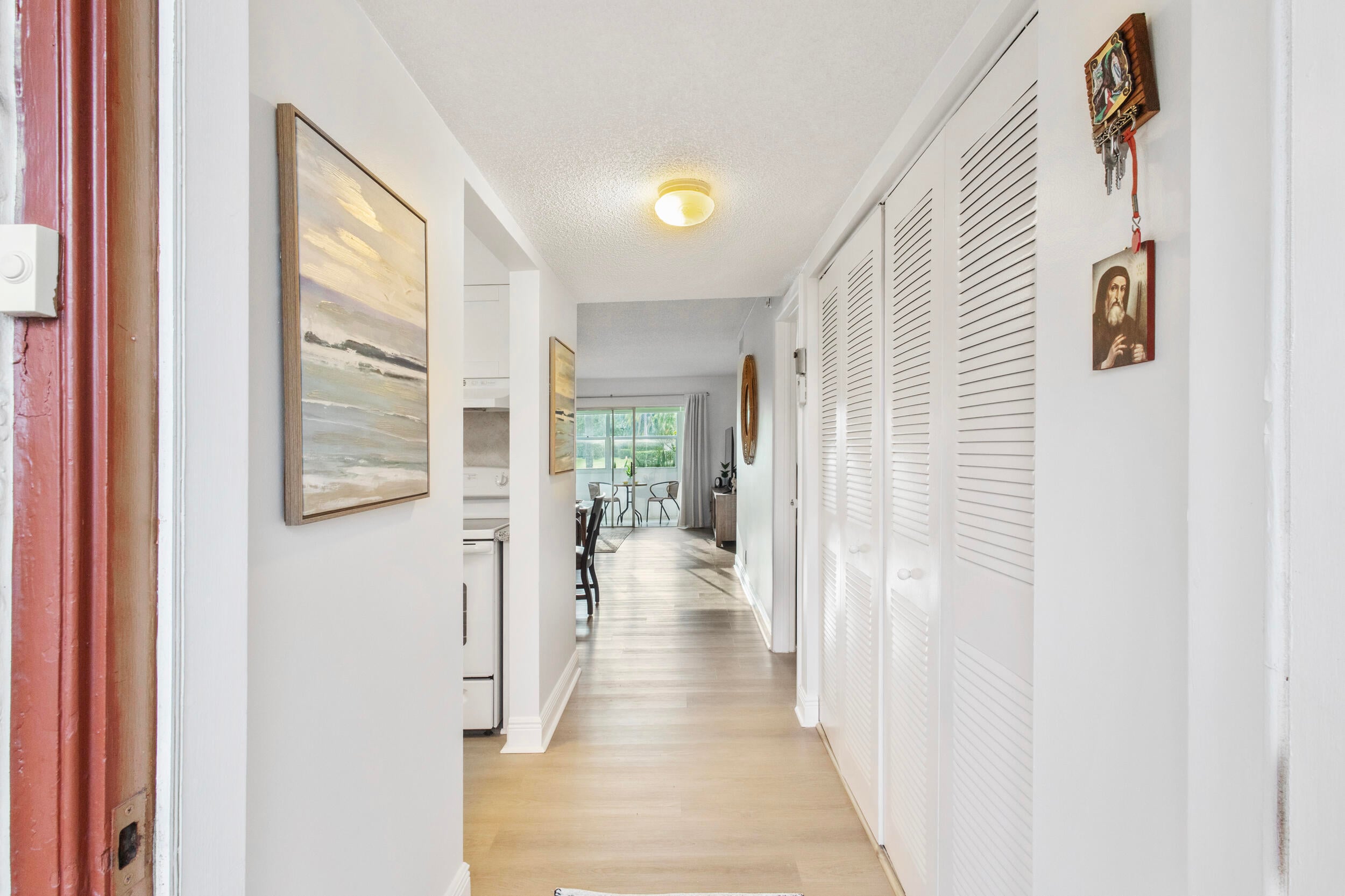 2BR – Condominium at 20 Abbey Lane #102
