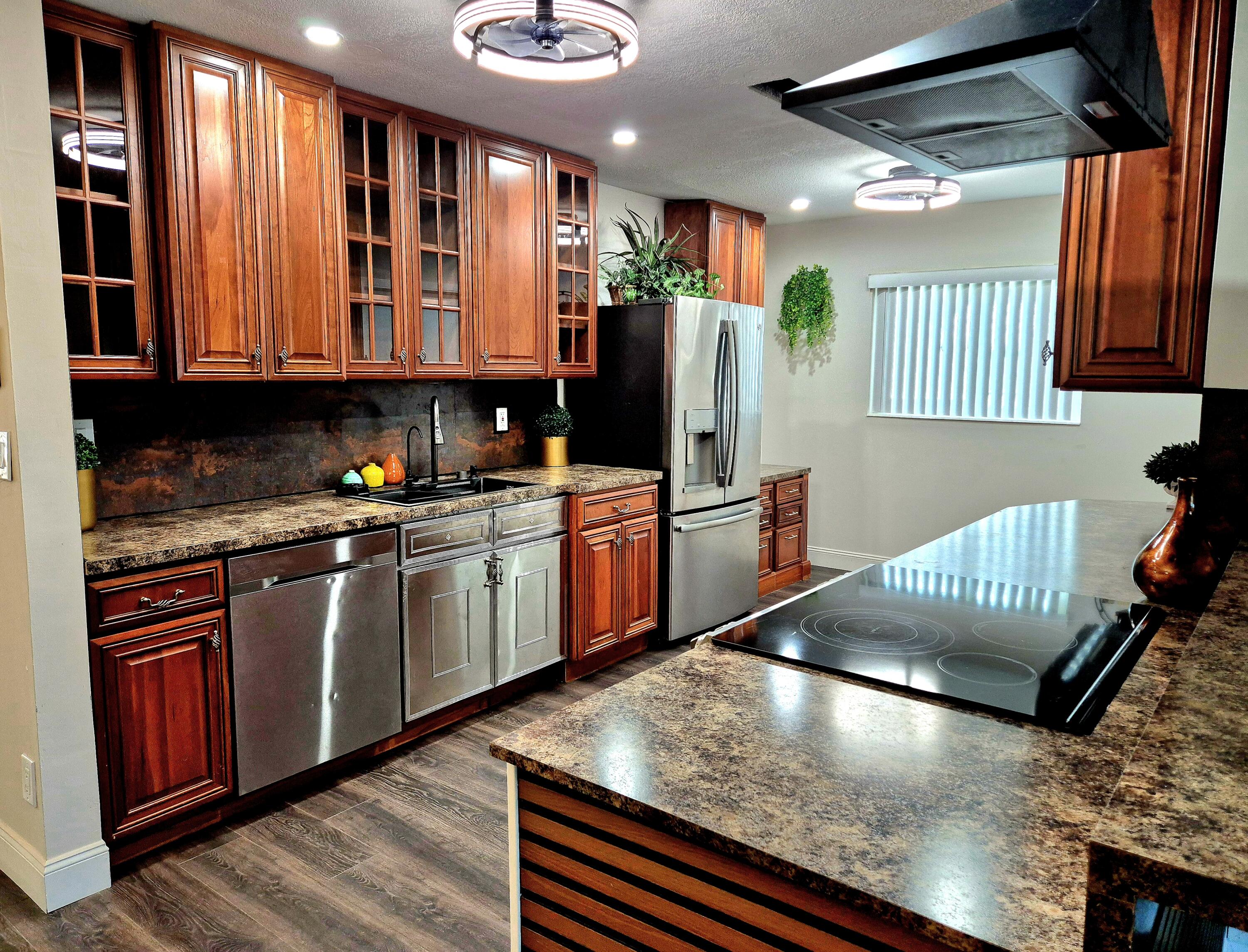 3BR – SingleFamilyResidence at 1015 NW 68th Avenue
