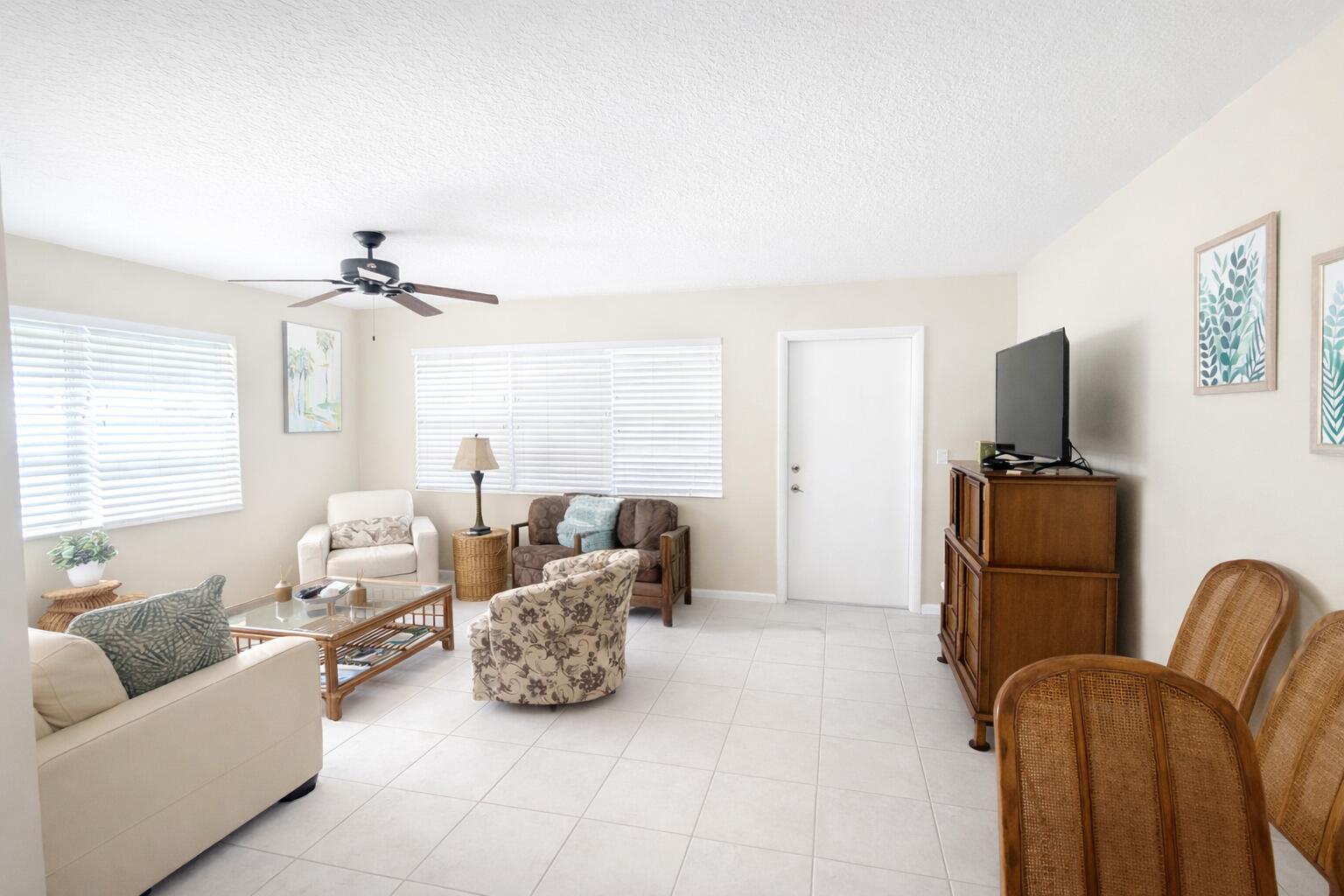 1BR – Condominium at 216 Andover I