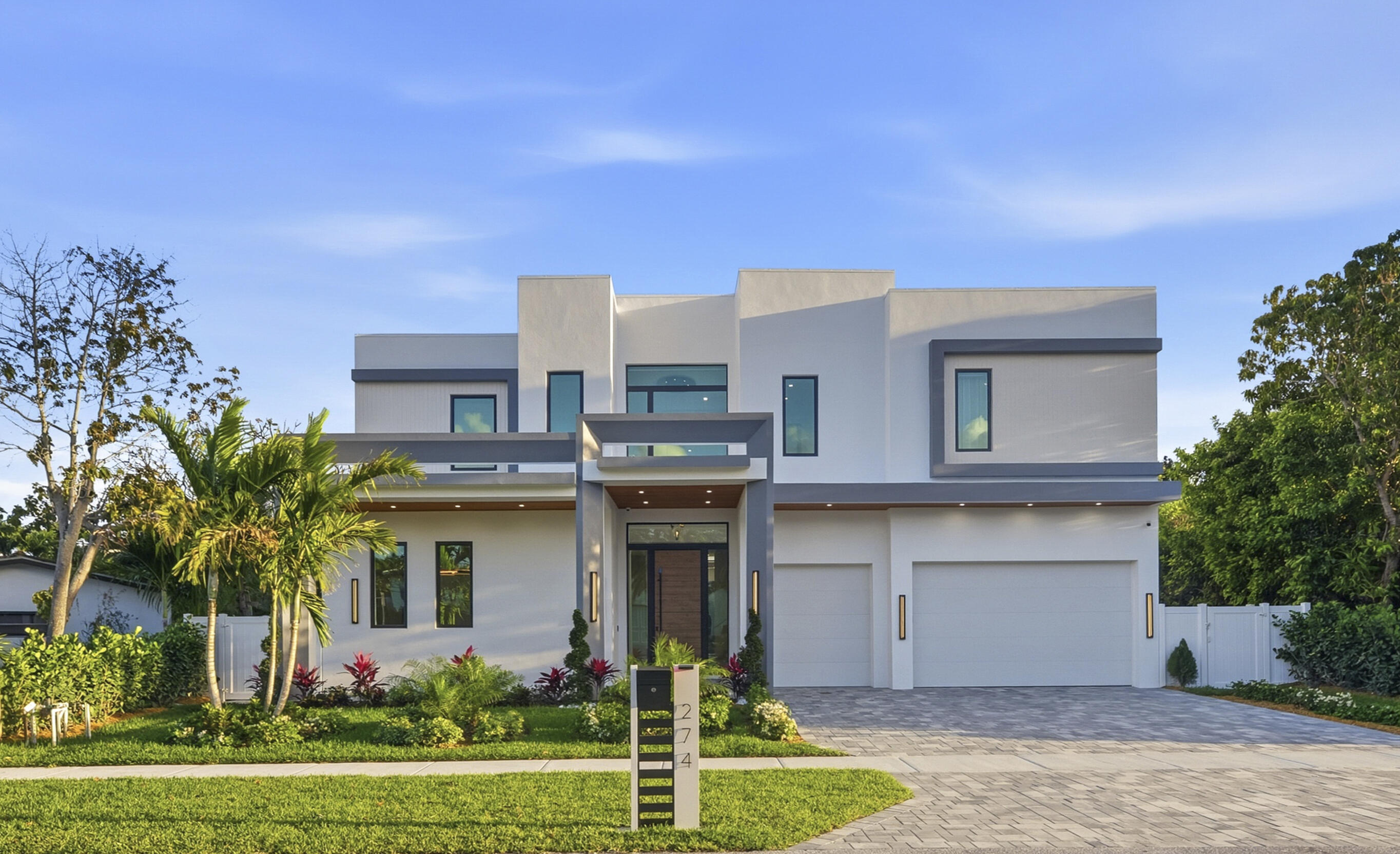 6BR – SingleFamilyResidence at 274 NE 3rd Court